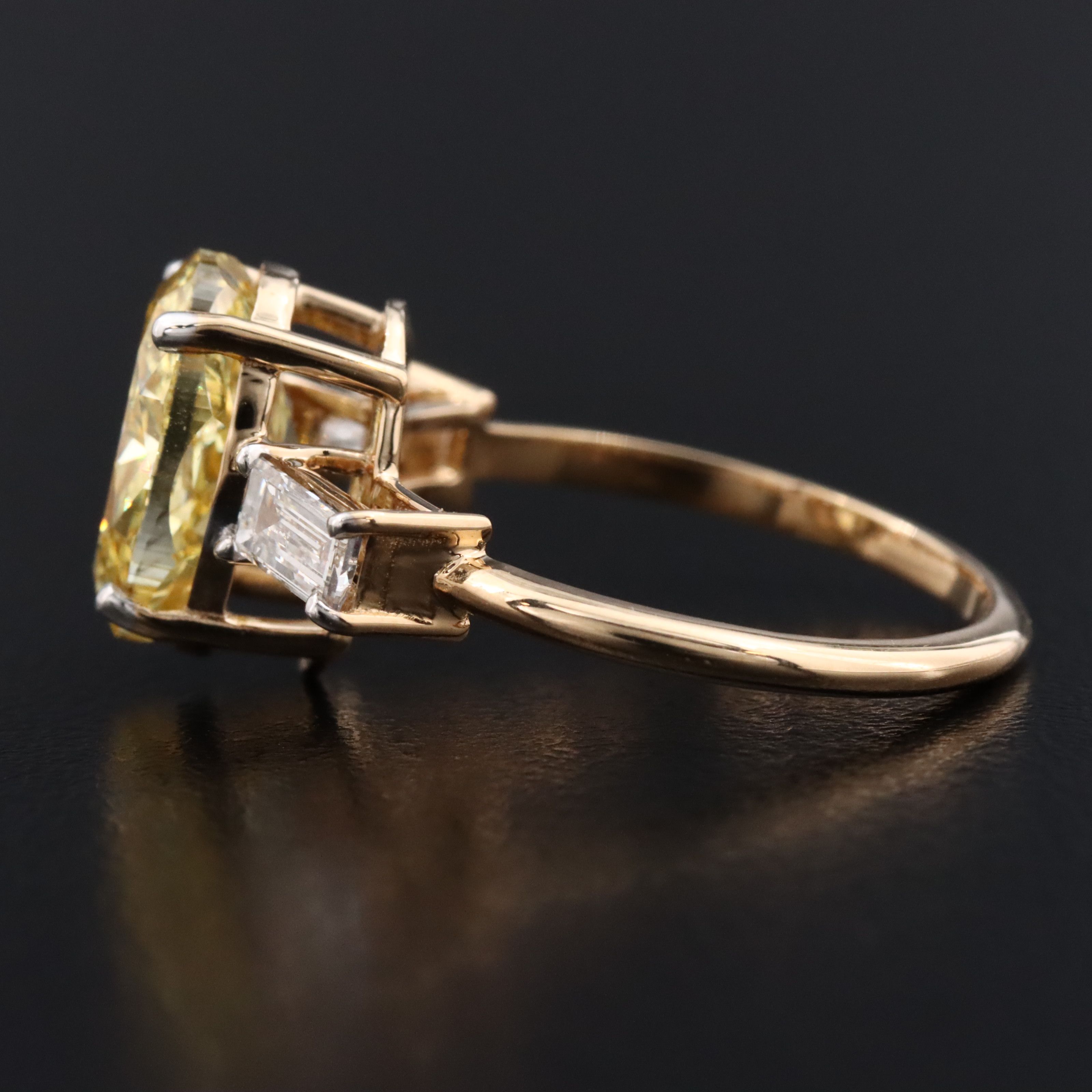 18K 3.39 CTW Lab Grown Diamond Ring, Fancy Vivid Yellow Center and IGI Report