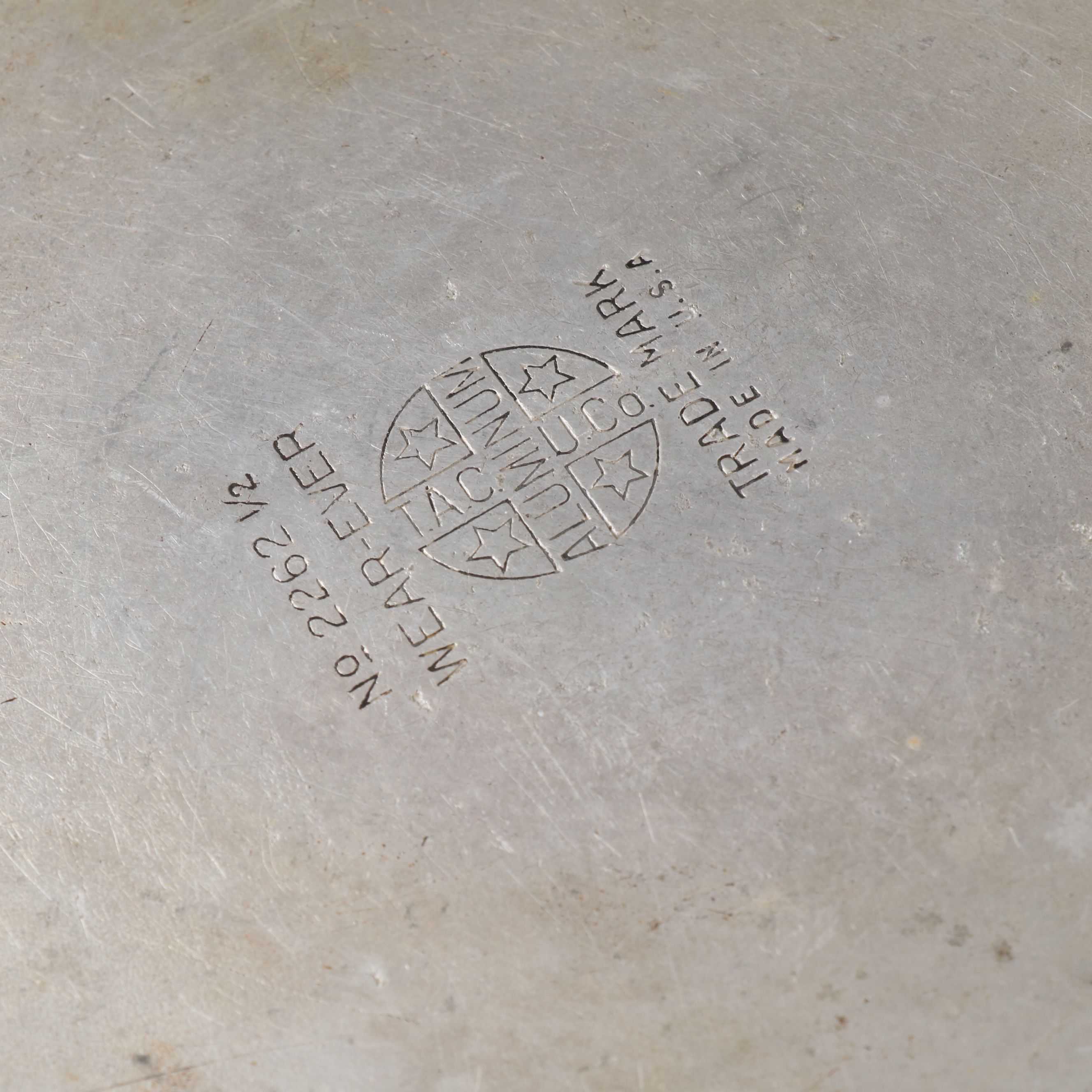 Vintage Enamelware Bowls with Wear-Ever Saucepans and More Bake and Cookware