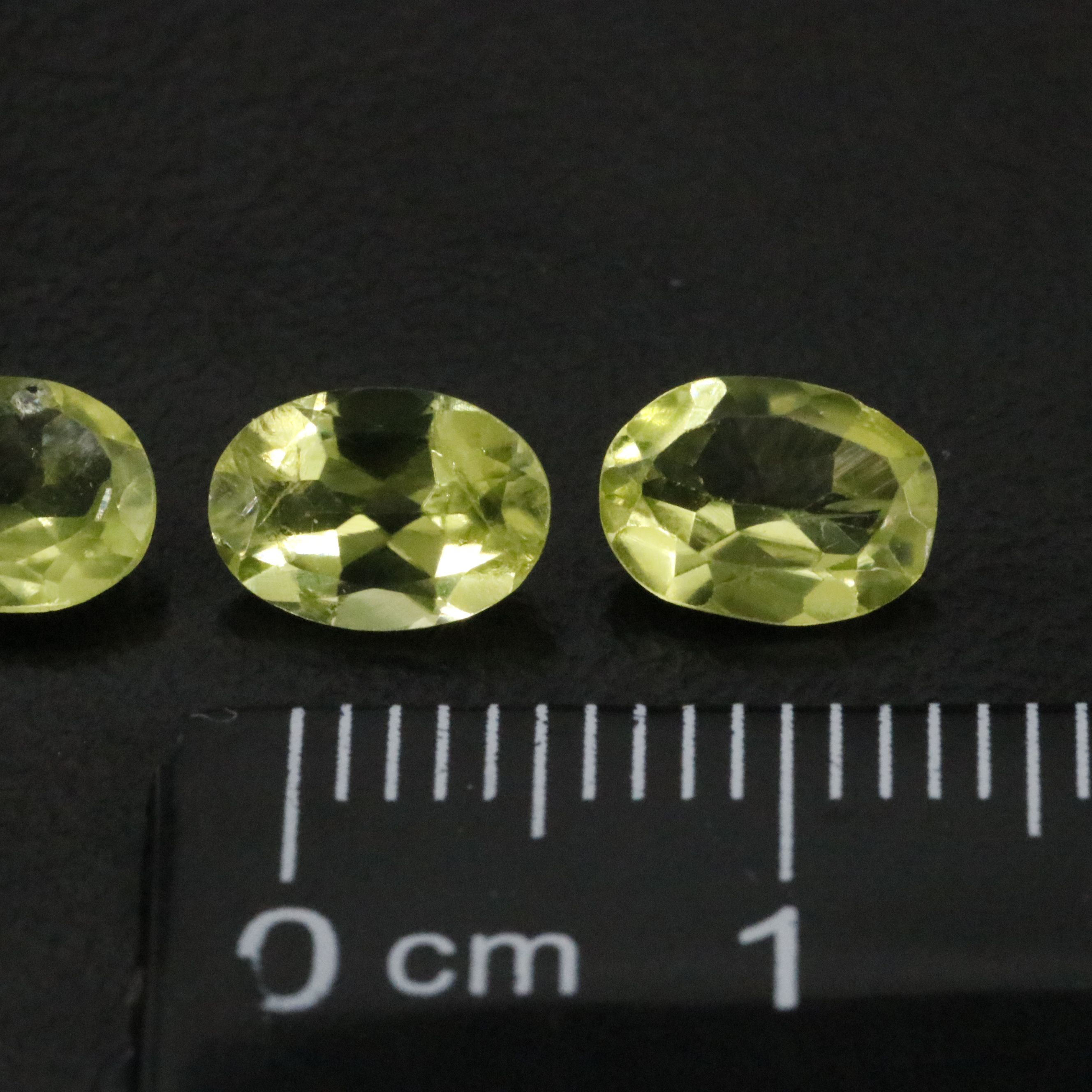 Loose 3.29 CTW Peridot Lot