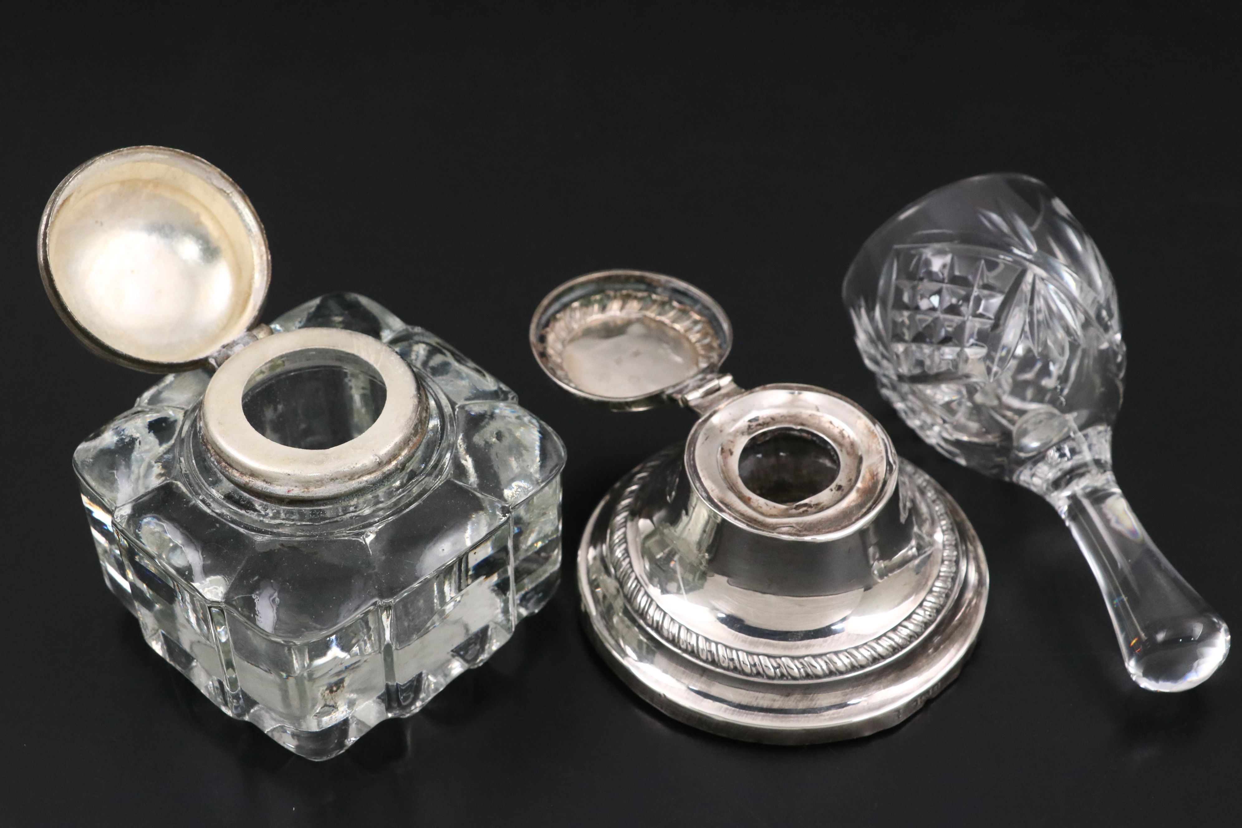 Fordham & Faulkner Weighted Sterling Inkwell with Parker Pen Set and More Décor