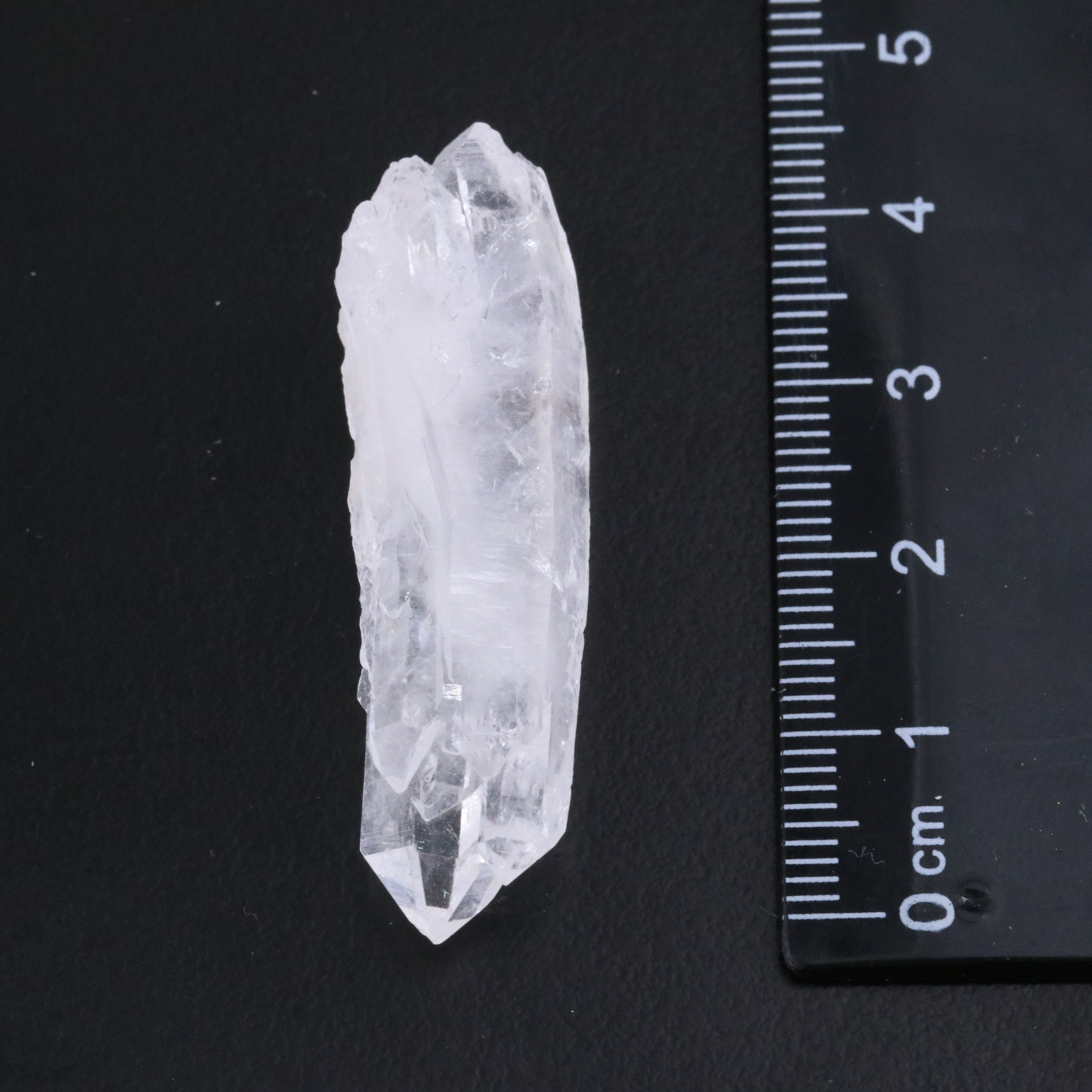 Loose 328.00 CTW Rough Quartz Lot