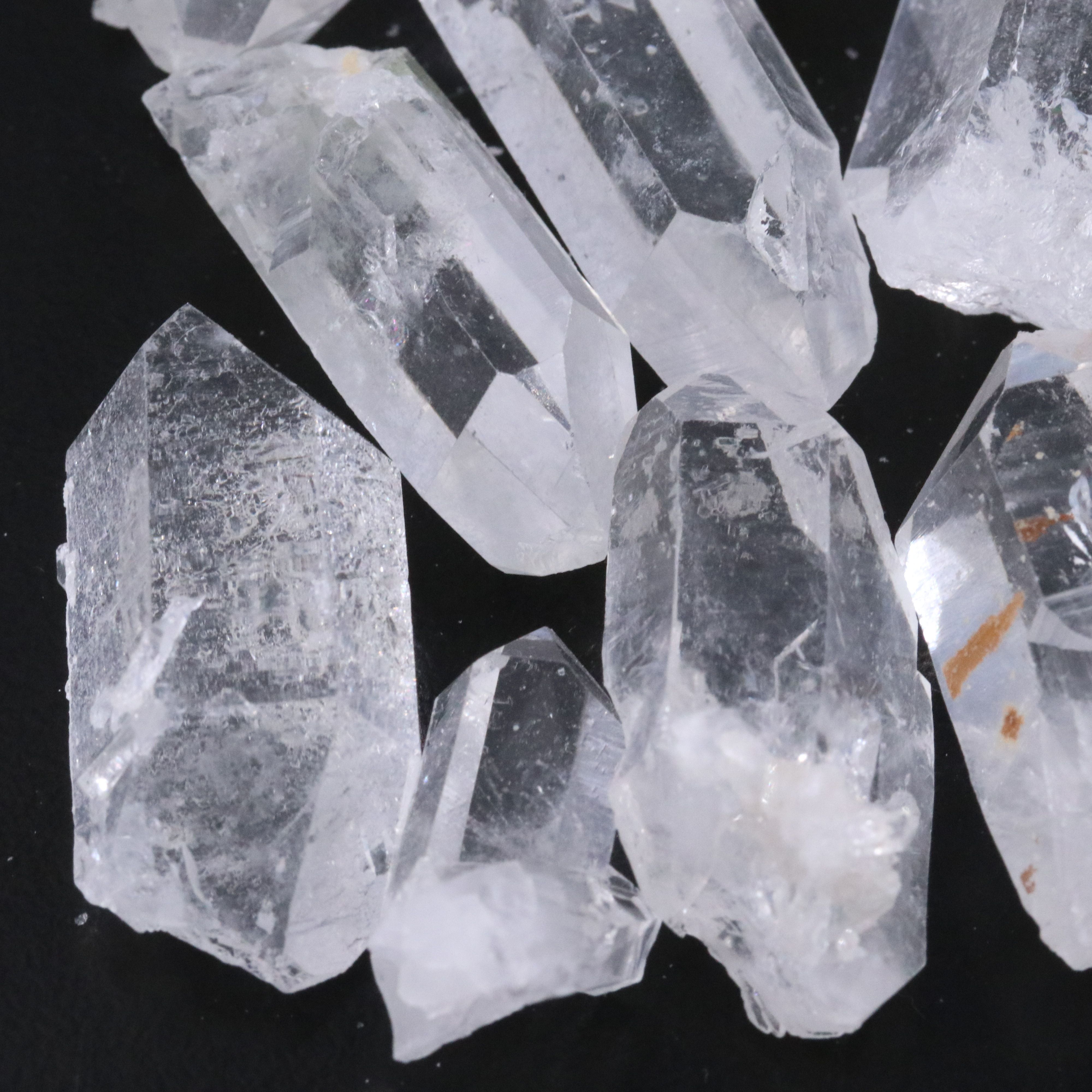 Loose 328.00 CTW Rough Quartz Lot