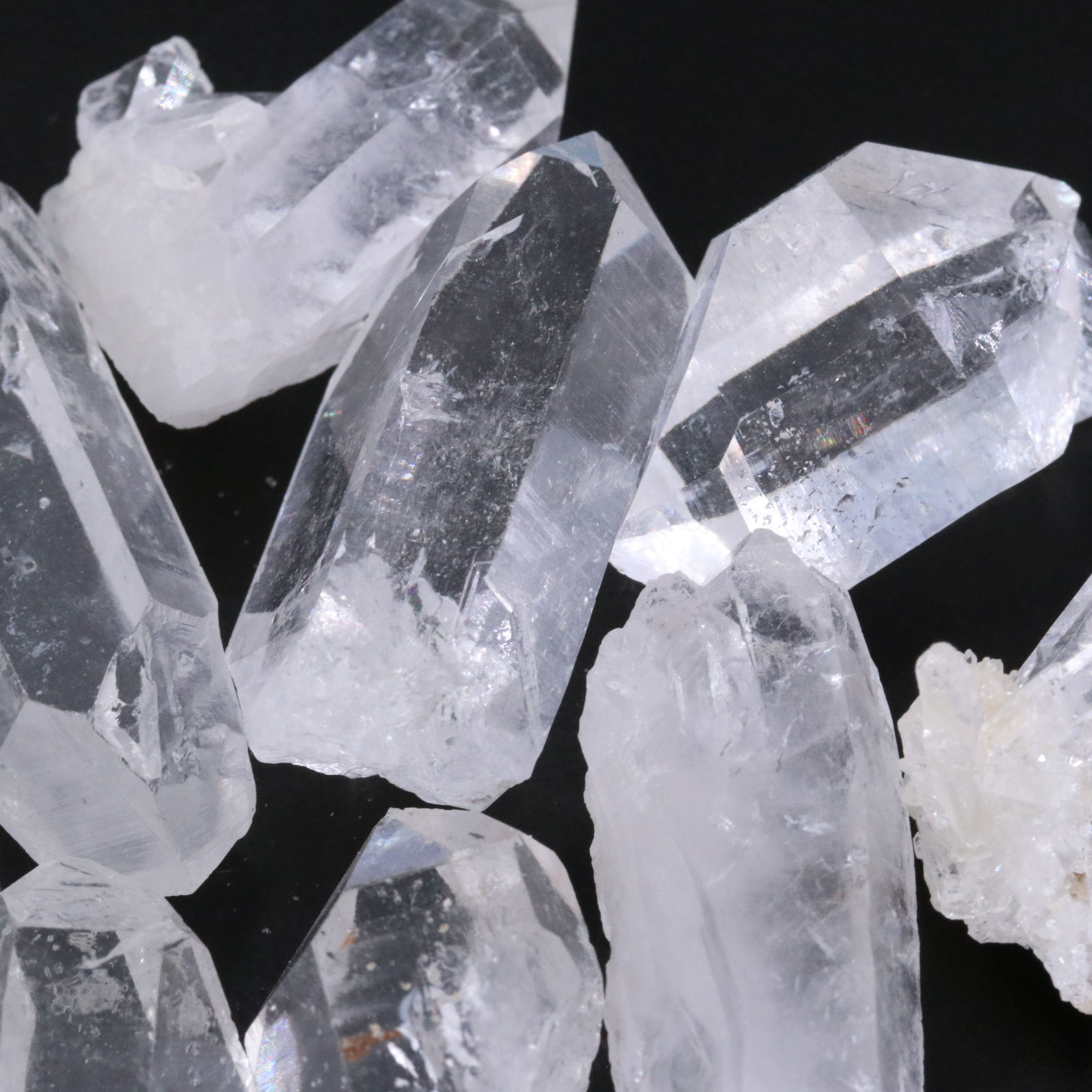 Loose 328.00 CTW Rough Quartz Lot