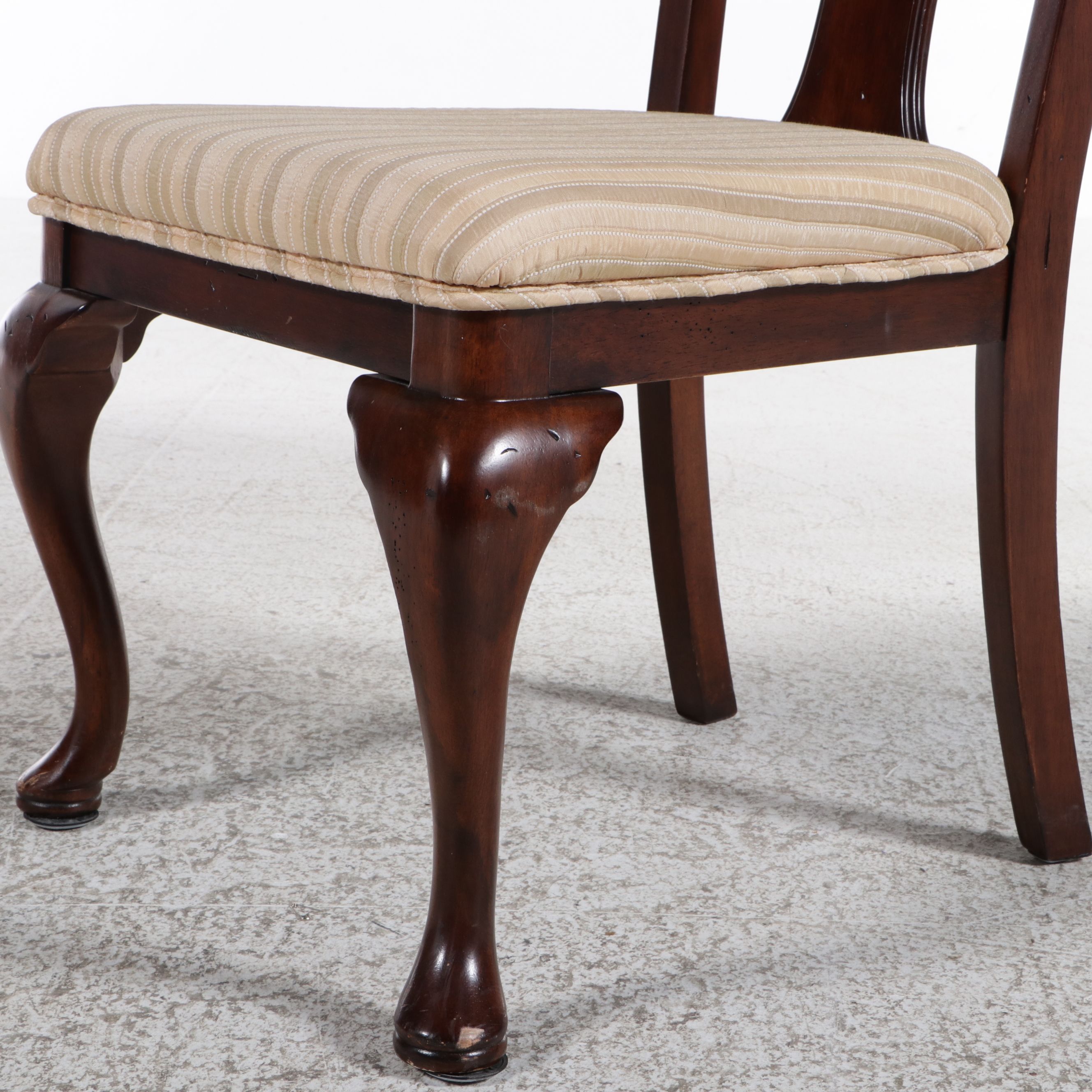 Queen Anne Style Mahogany Side Chair