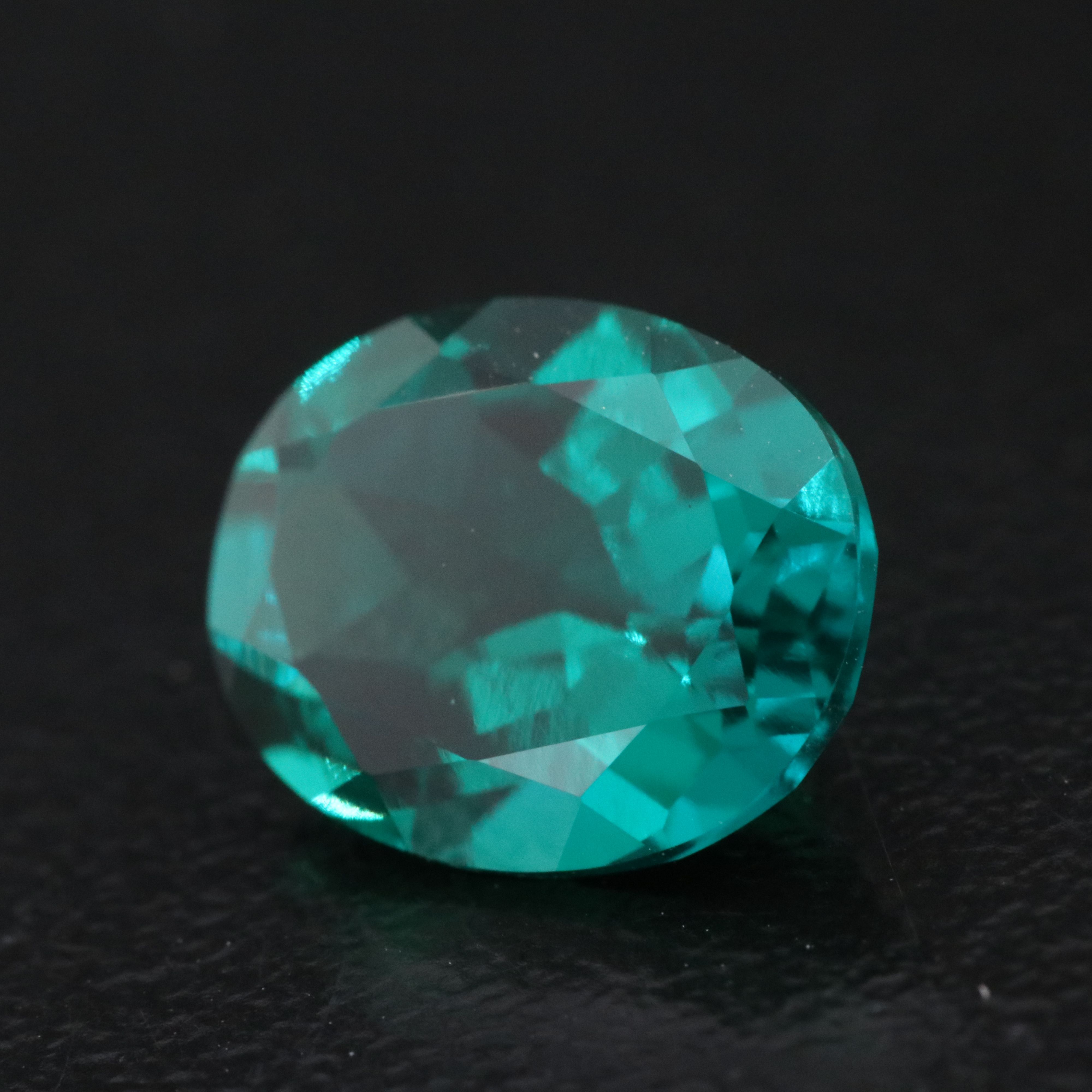 Loose 2.33 CT Lab Grown Emerald
