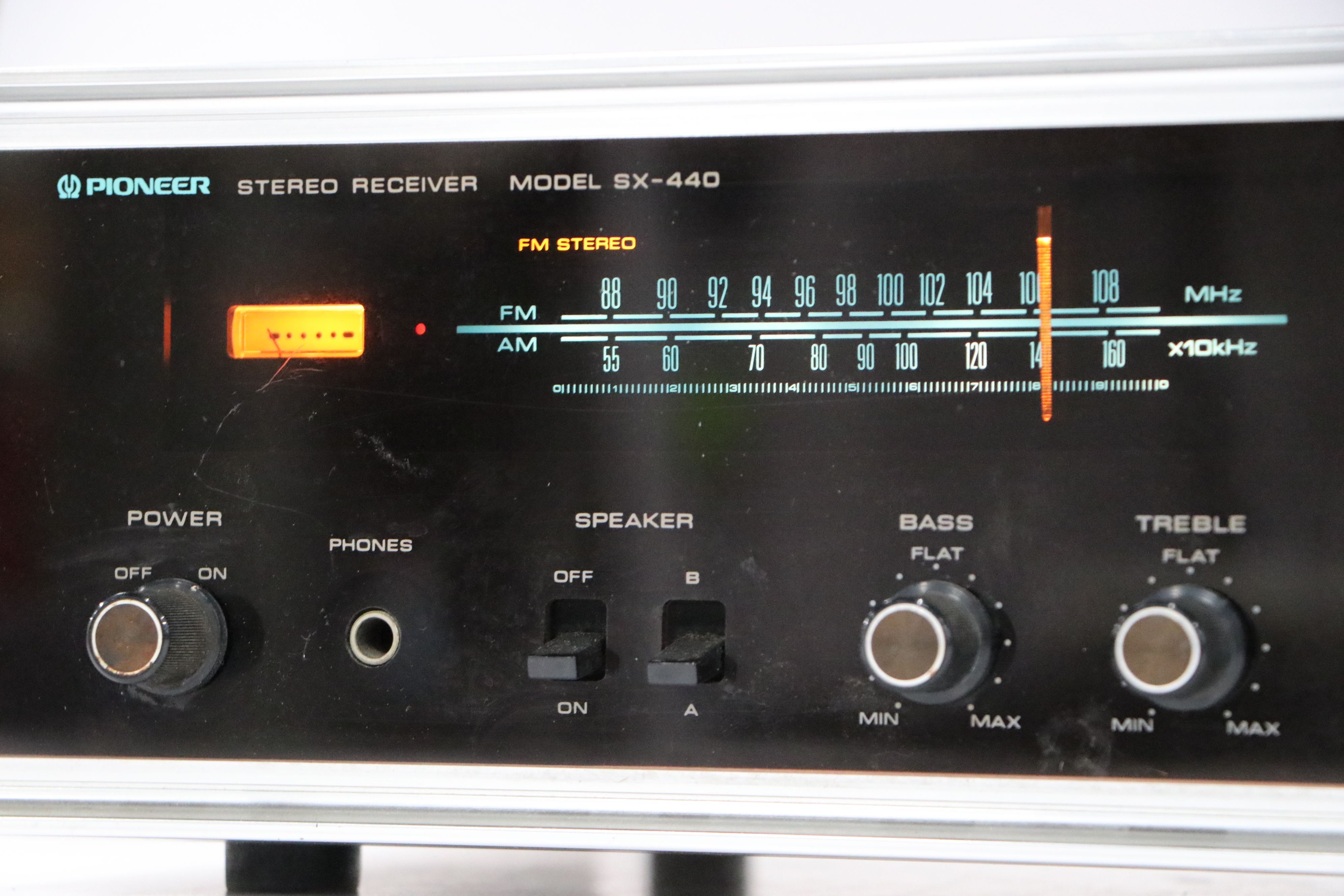 Pioneer PL-12 Turntable with SX-440 Stereo Receiver, Late 20th Century