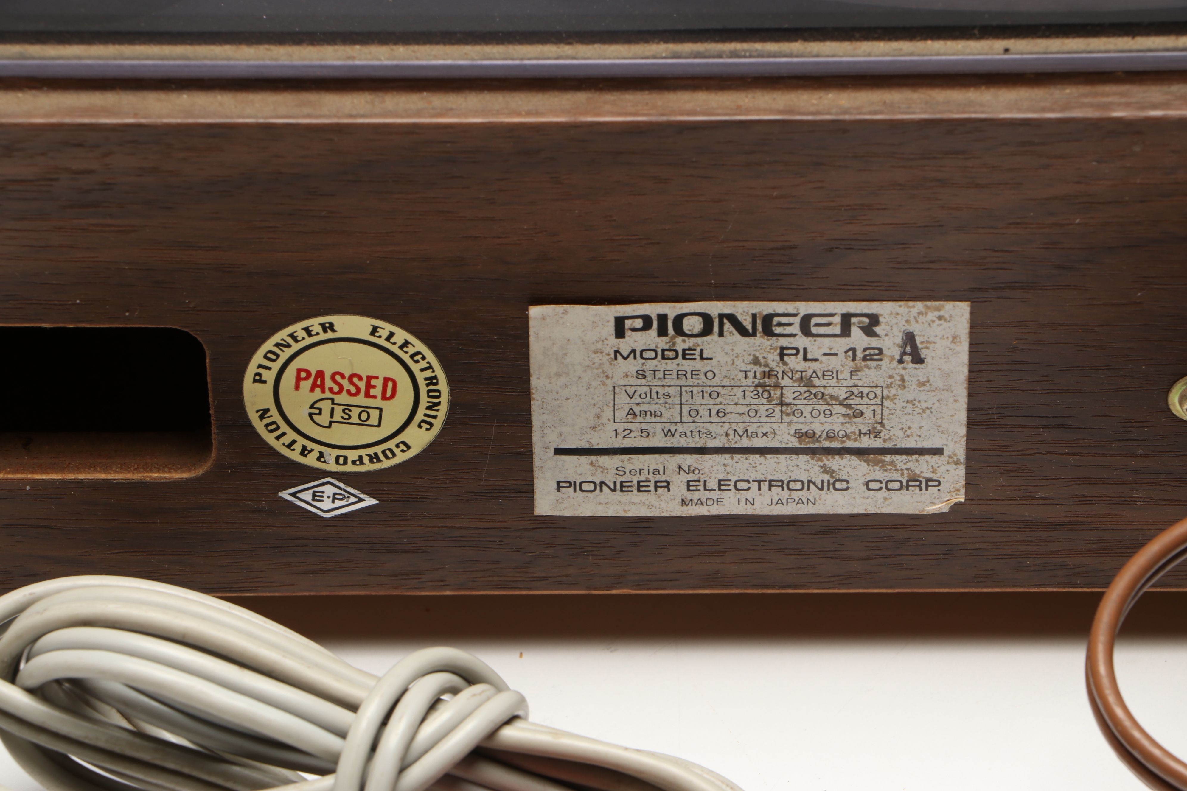 Pioneer PL-12 Turntable with SX-440 Stereo Receiver, Late 20th Century