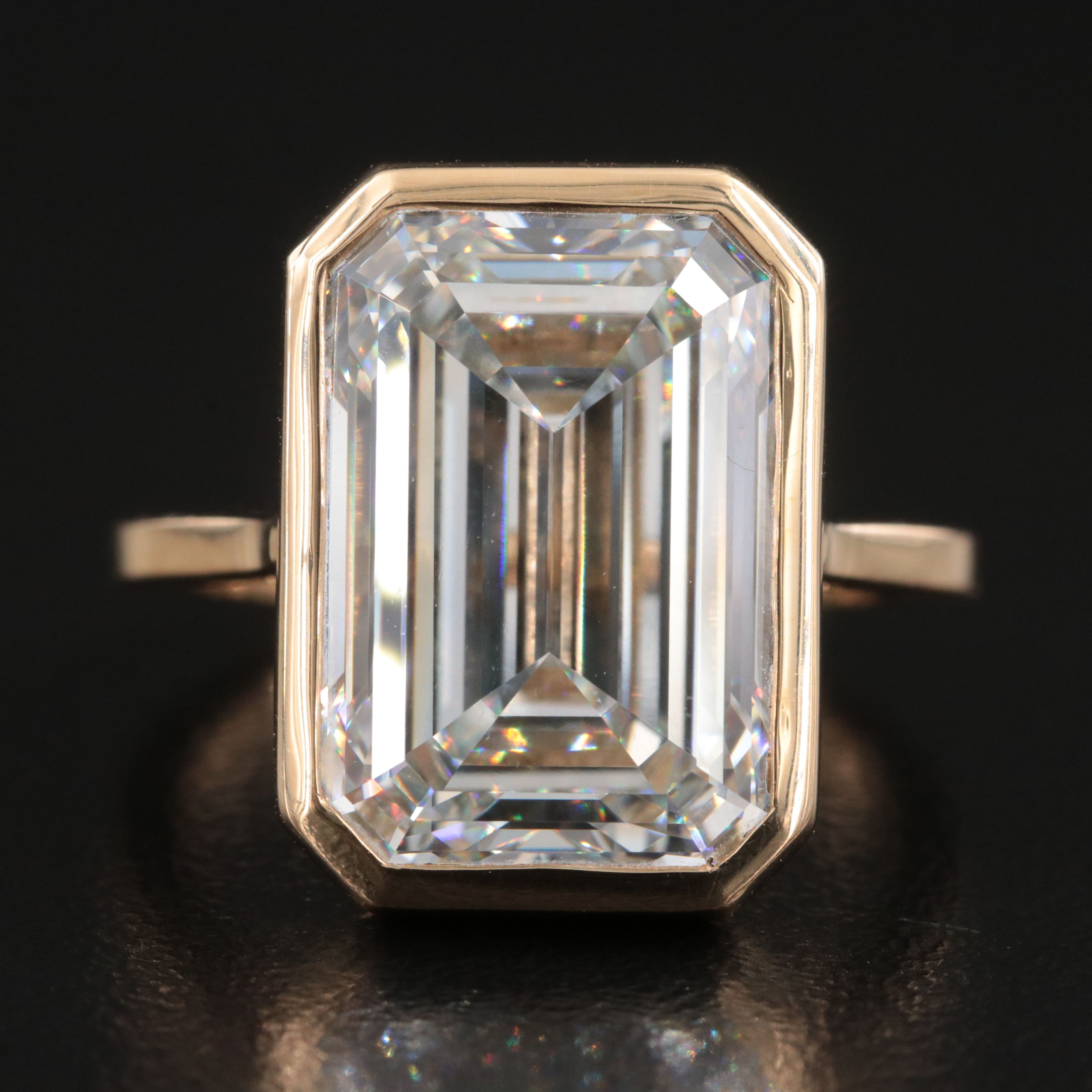 18K 10.50 CT Lab Grown Diamond Solitaire Ring with IGI Report