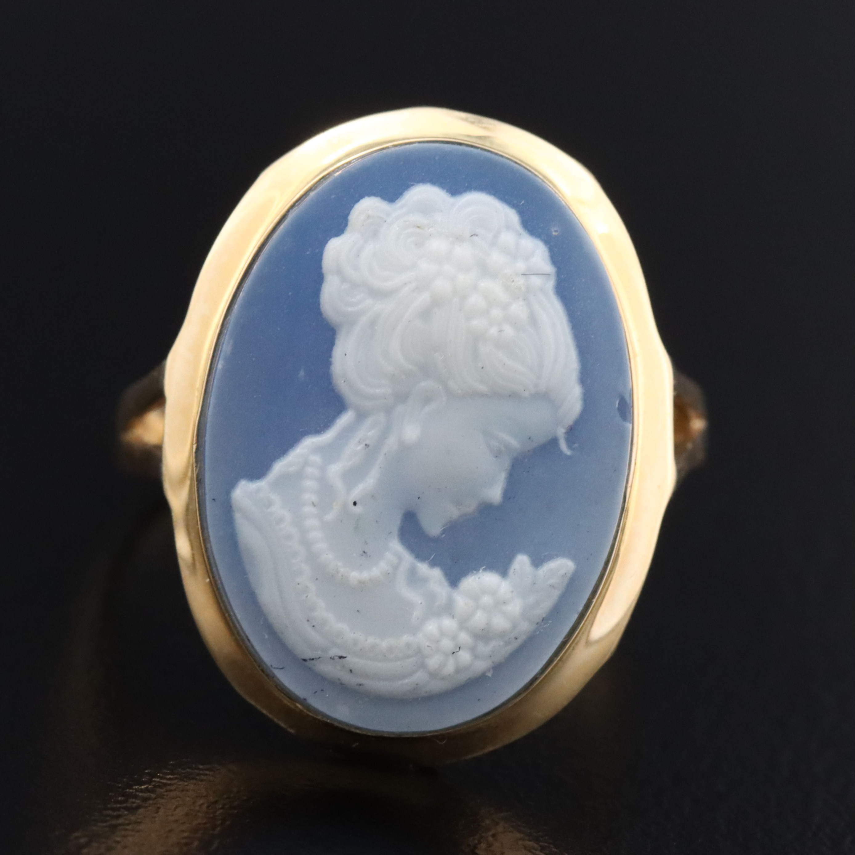 14K Agate Cameo Ring