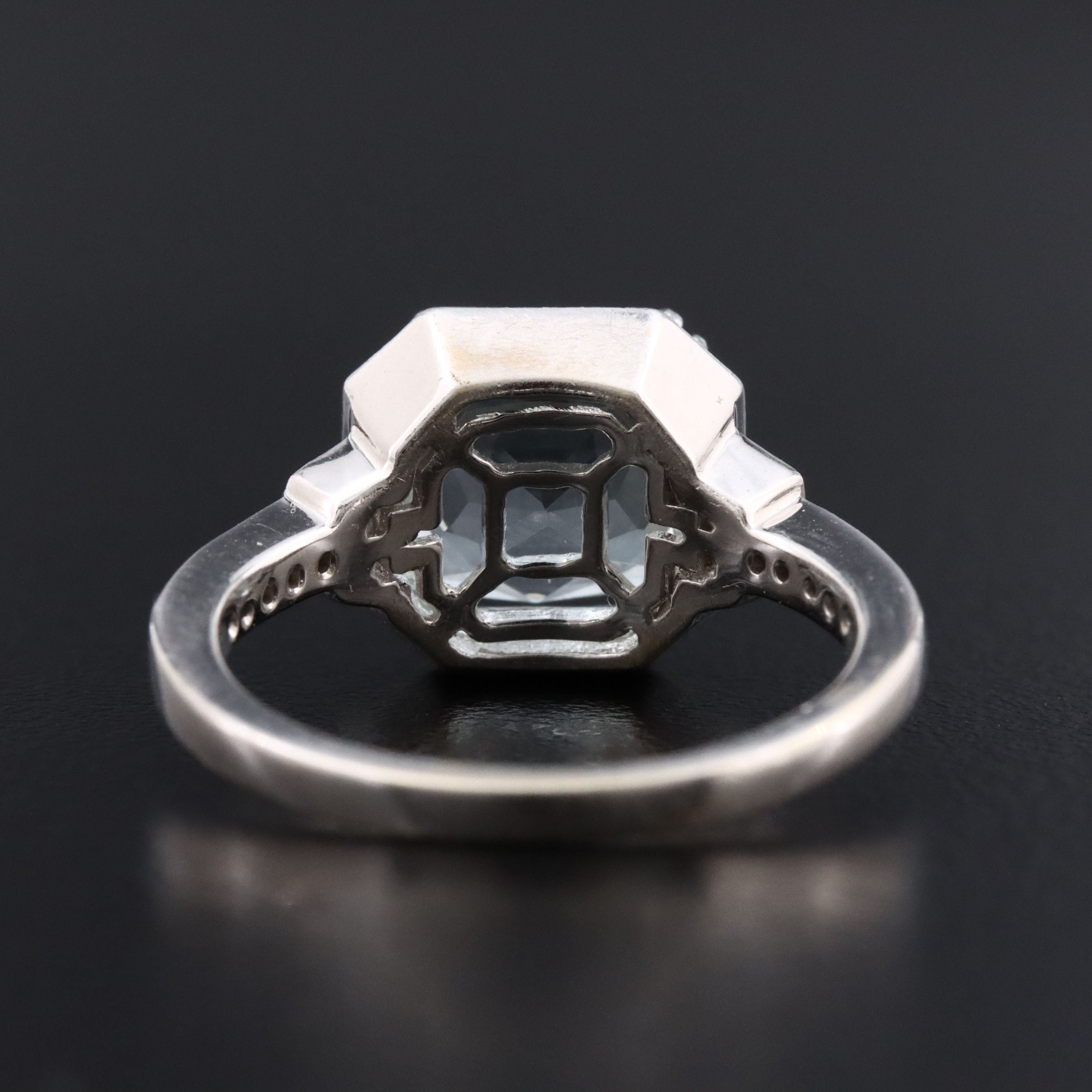 14K 3.58 CT Aquamarine and Diamond Ring