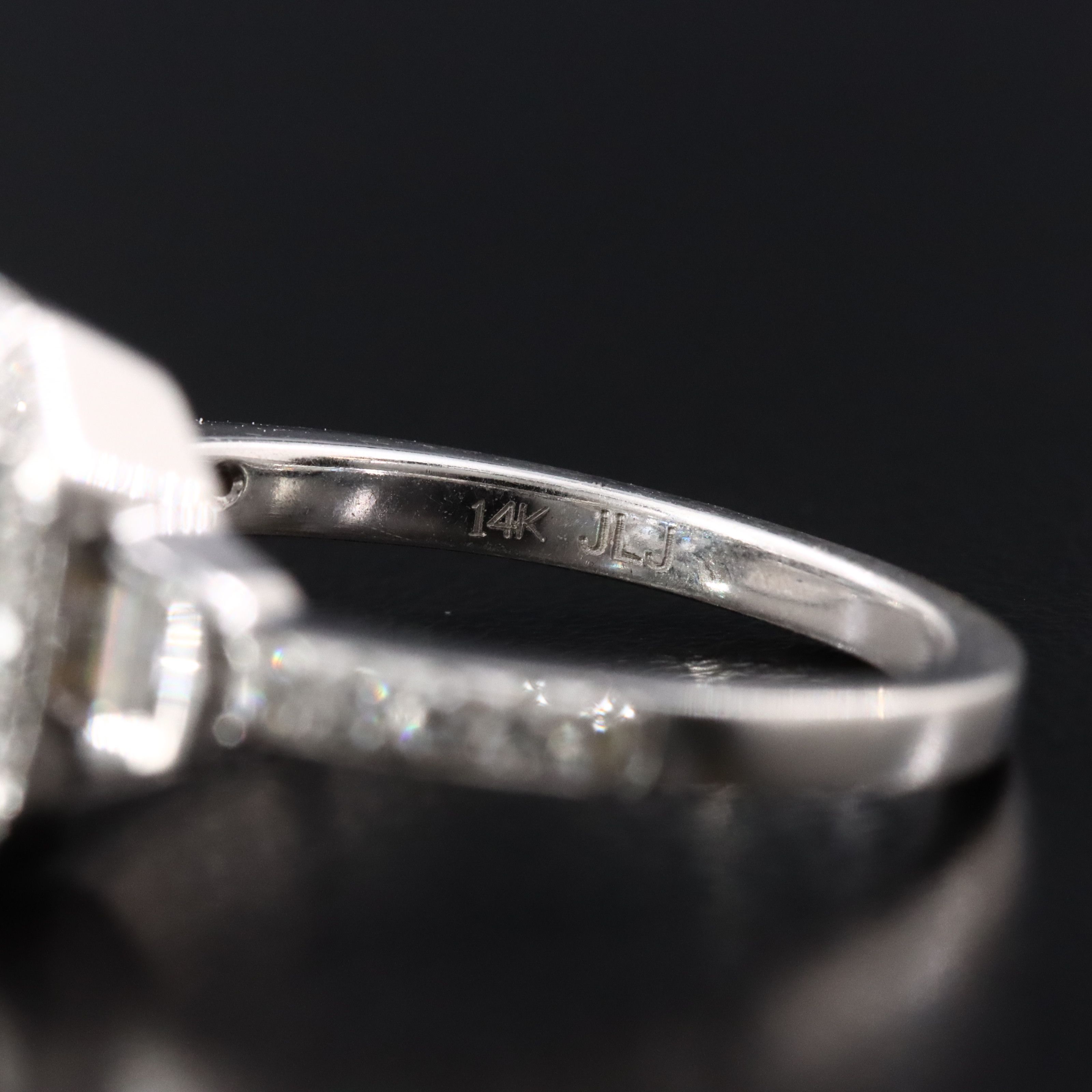 14K 3.58 CT Aquamarine and Diamond Ring