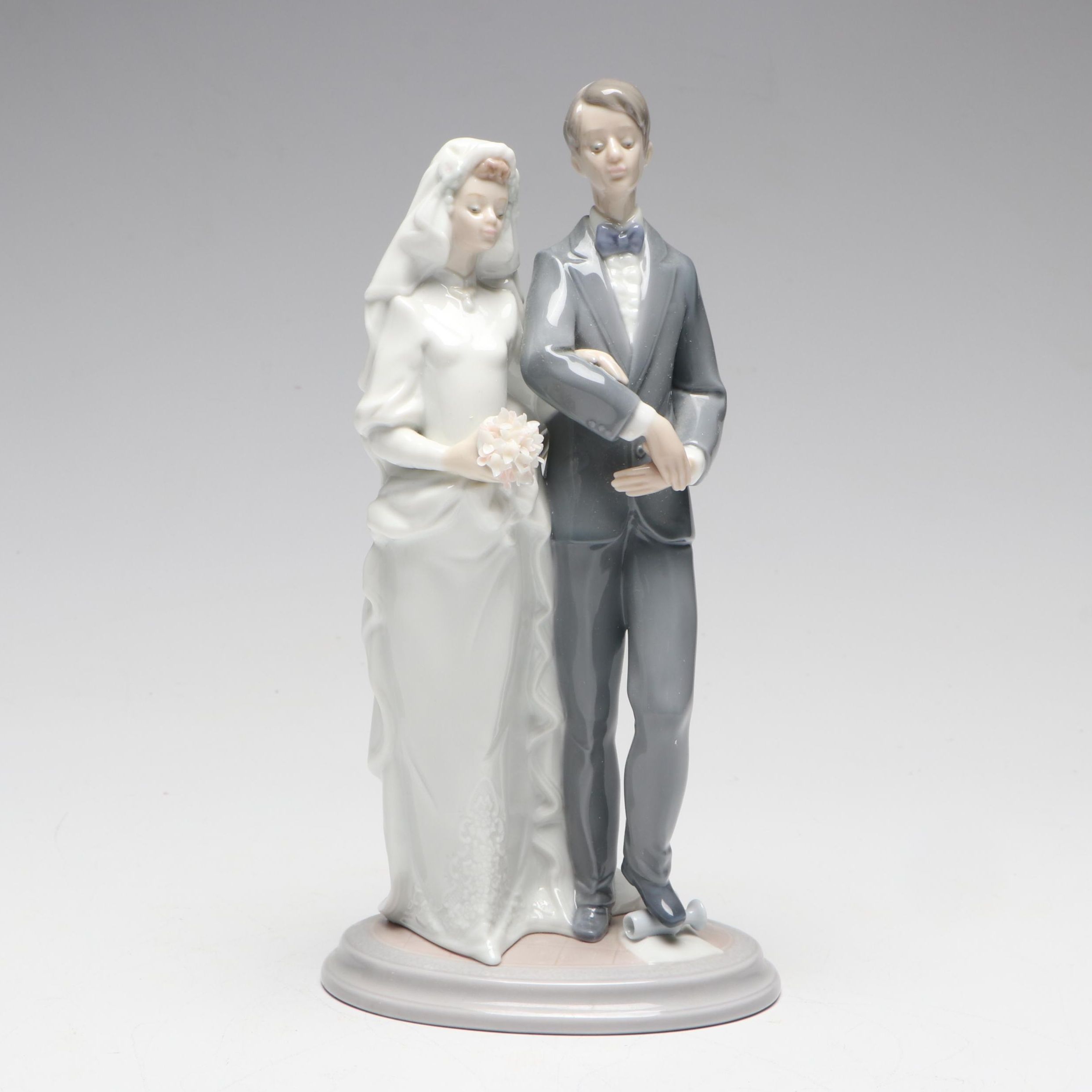 Lladró "Mazel Tov" Porcelain Figurine Designed by Francisco Polope