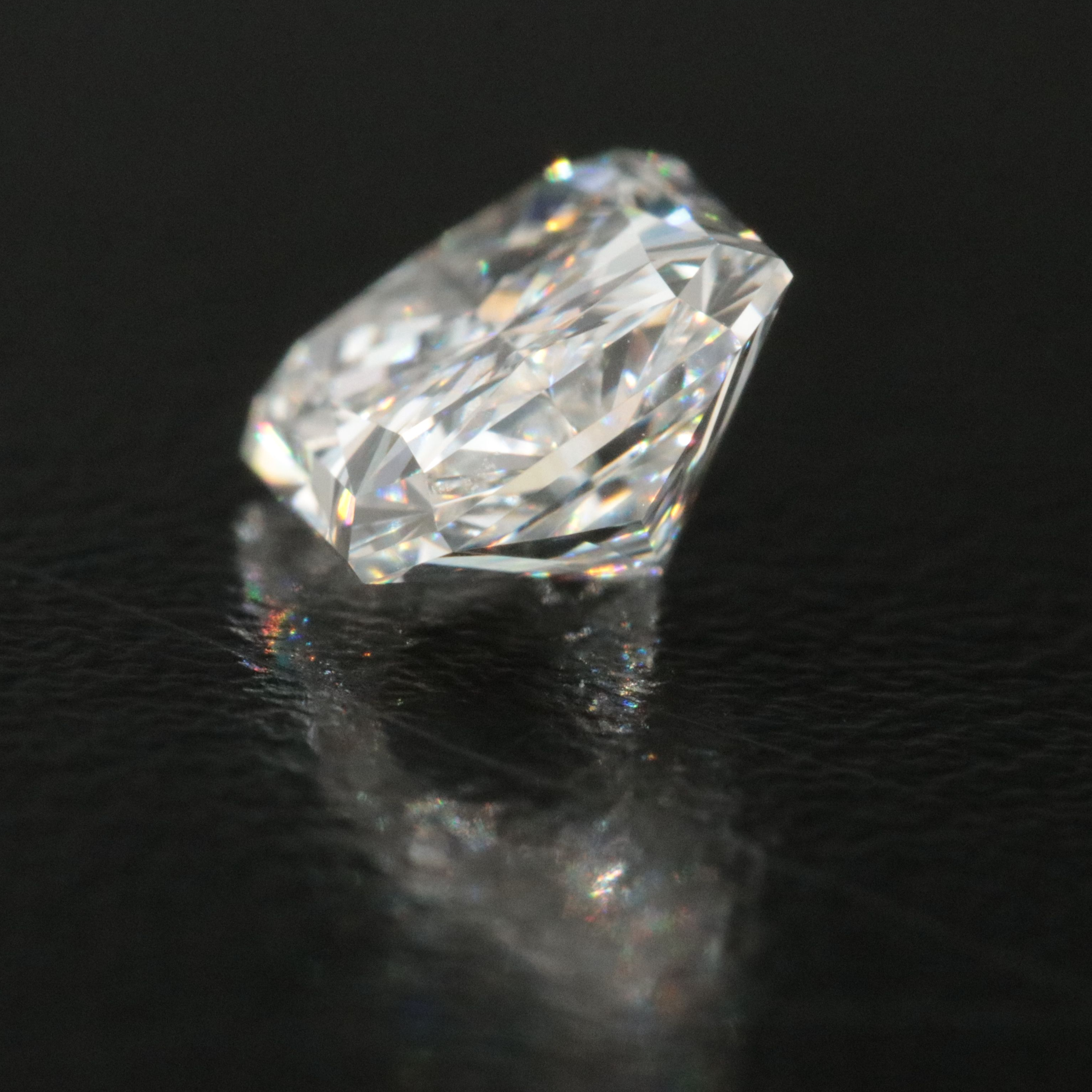 Loose 1.90 CT Lab Grown Diamond with IGI Report