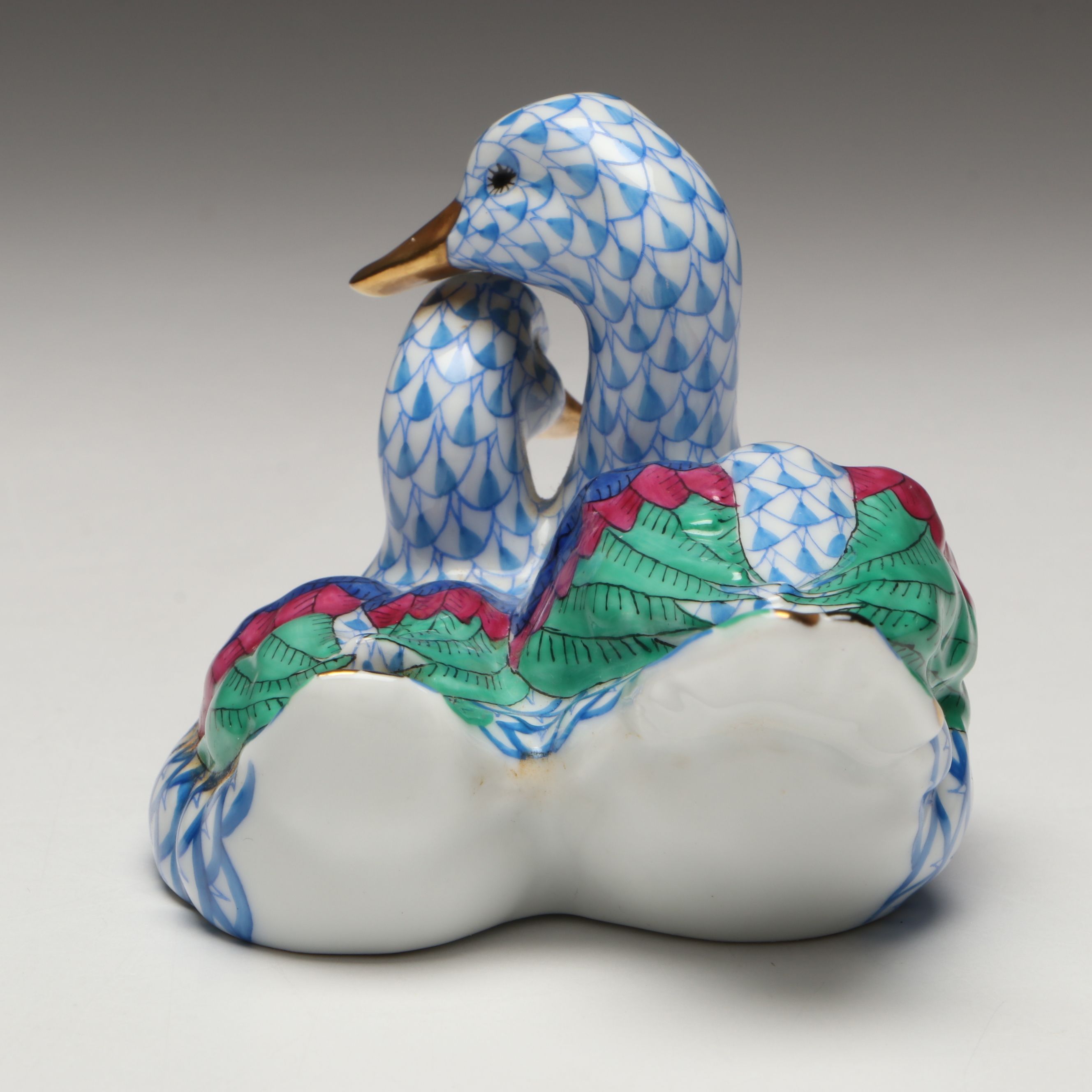 Herend Sapphire Fishnet with Gold "Pair of Ducks" Porcelain Figurine