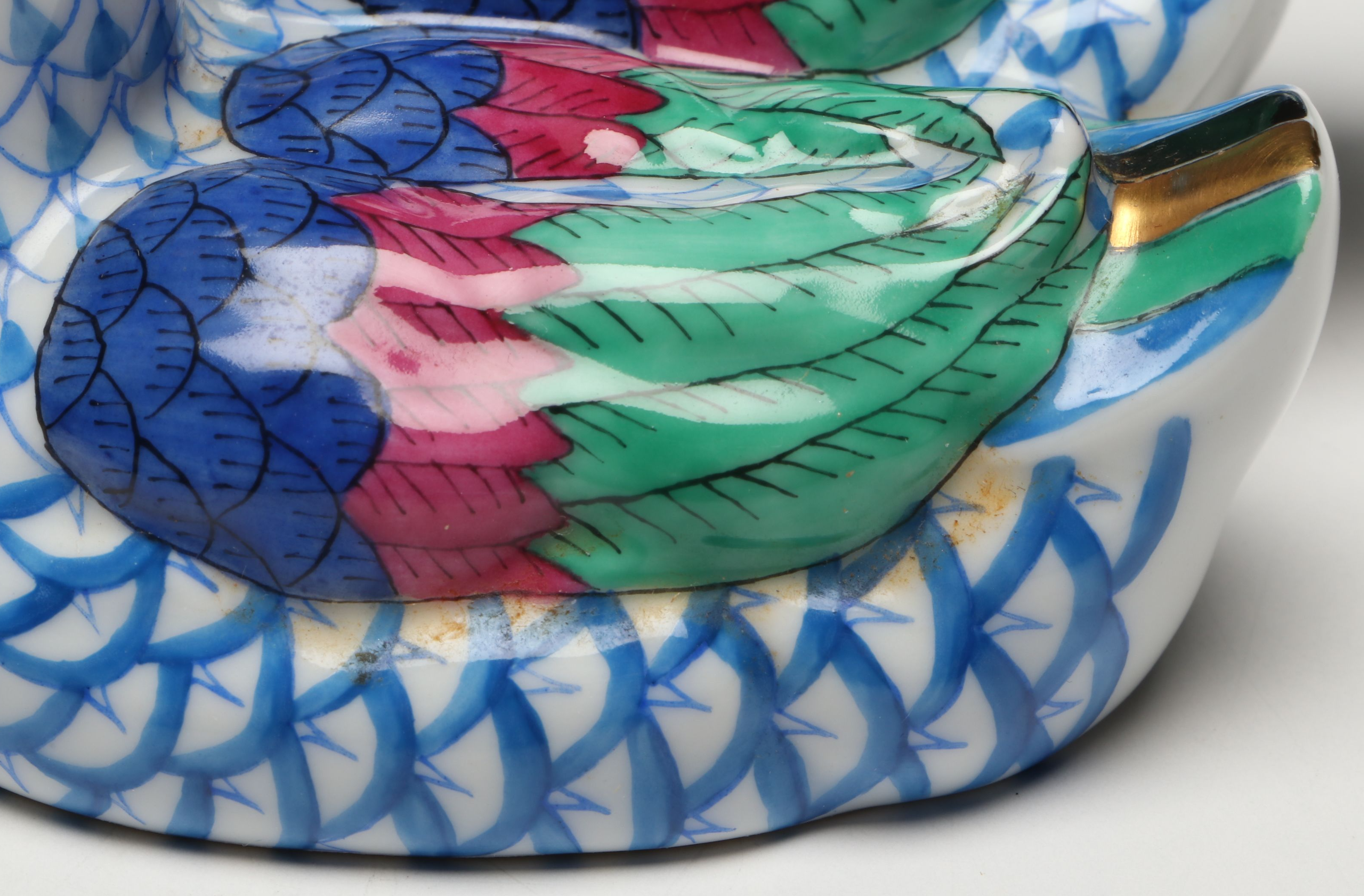 Herend Sapphire Fishnet with Gold "Pair of Ducks" Porcelain Figurine