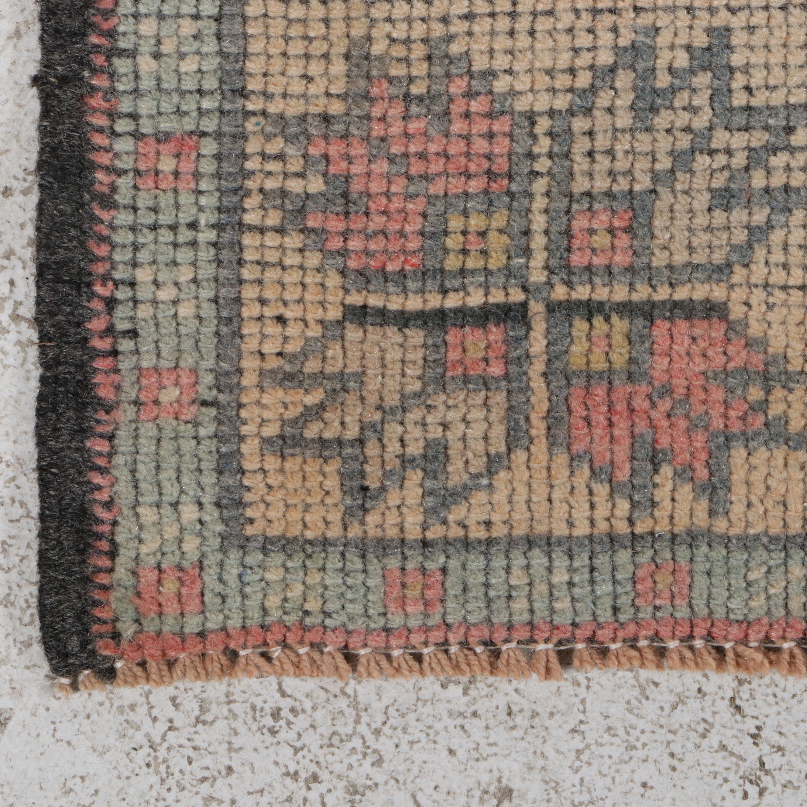 4'7 x 8' Hand-Knotted Turkish Oushak Area Rug