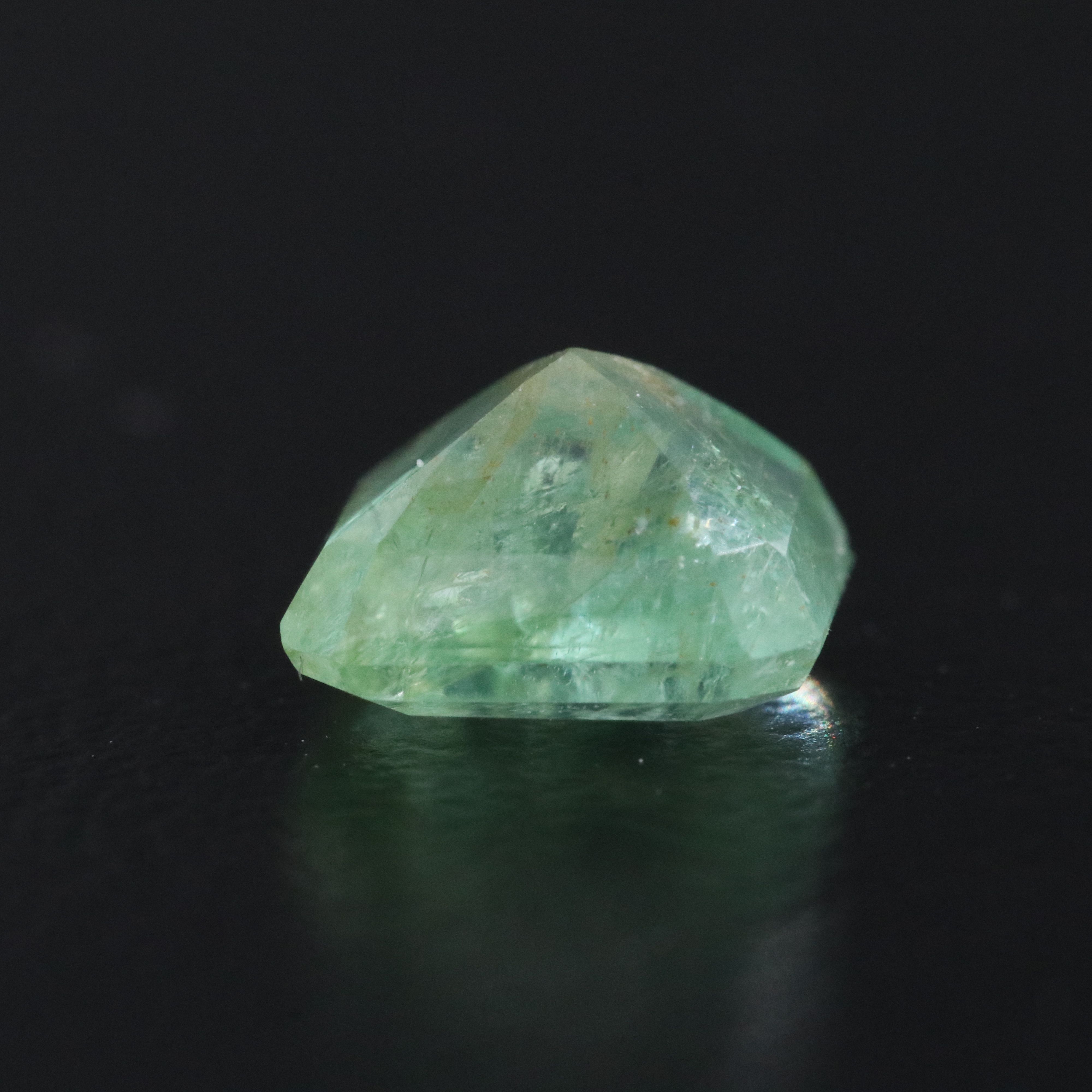 Loose 1.72 CT Emerald