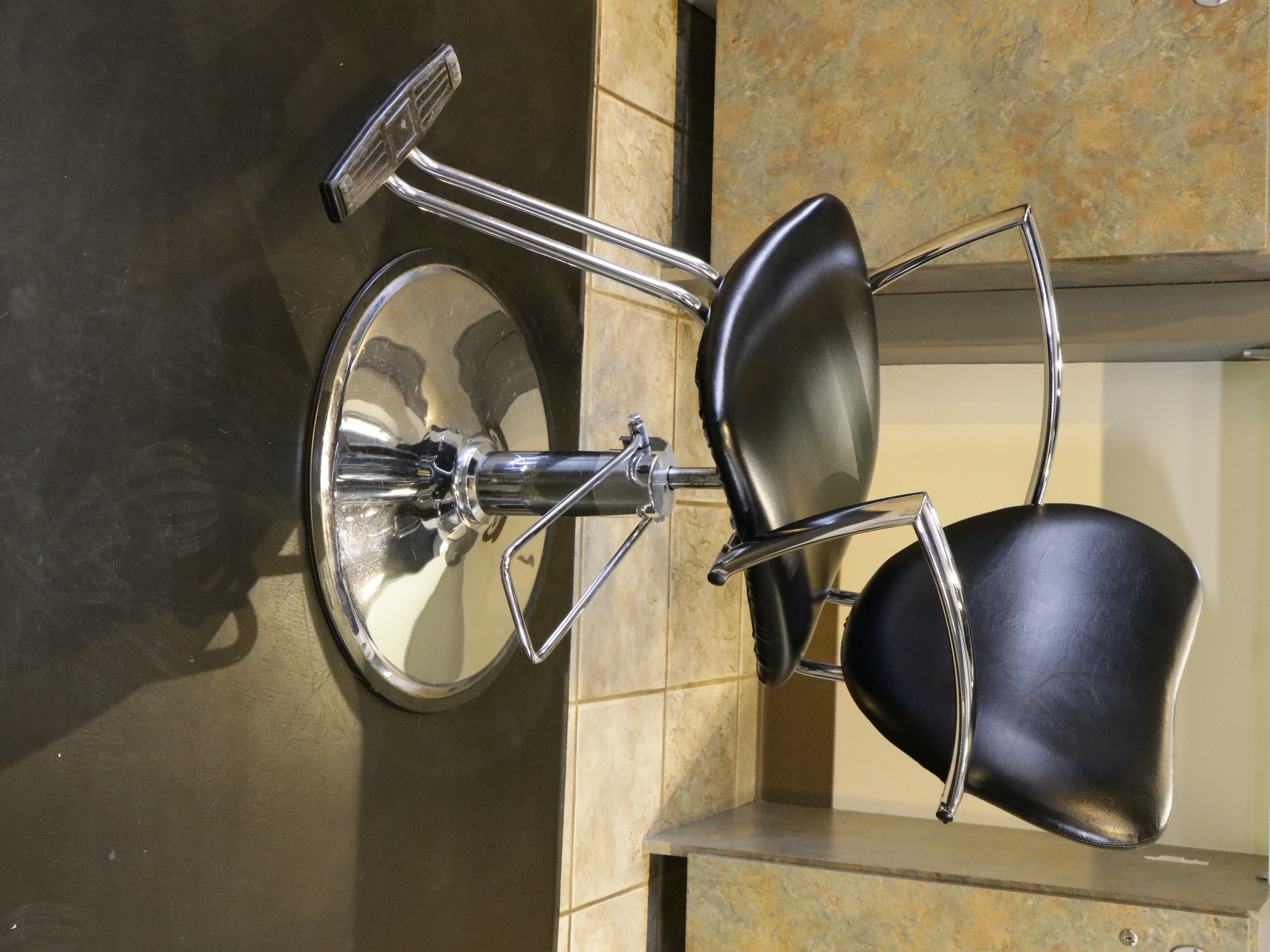 Pair of Professional Hydraulic Salon Styling Chairs with Mats