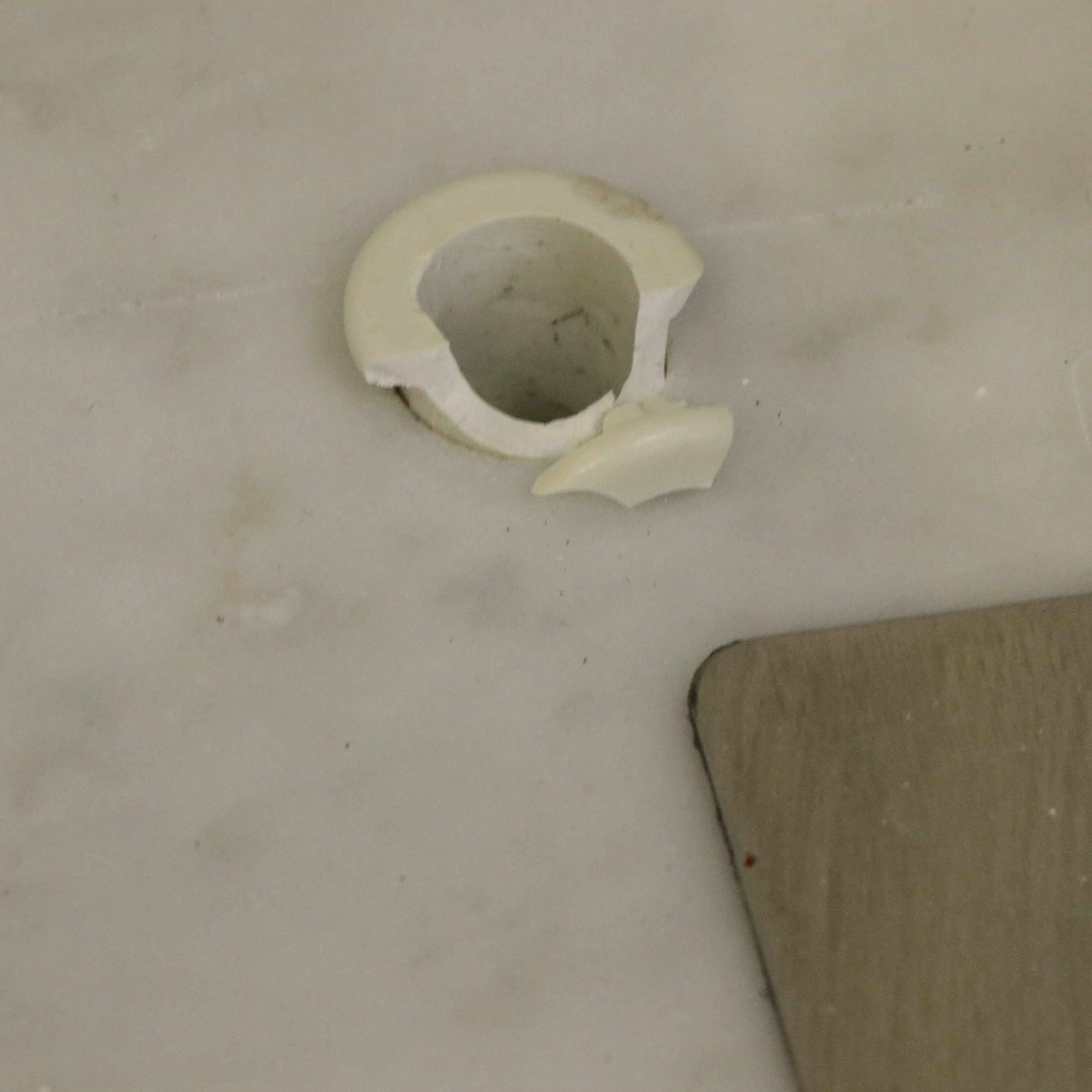 New Star Spa & Furniture Corp. Professional Manicure Table with Pair of Chairs