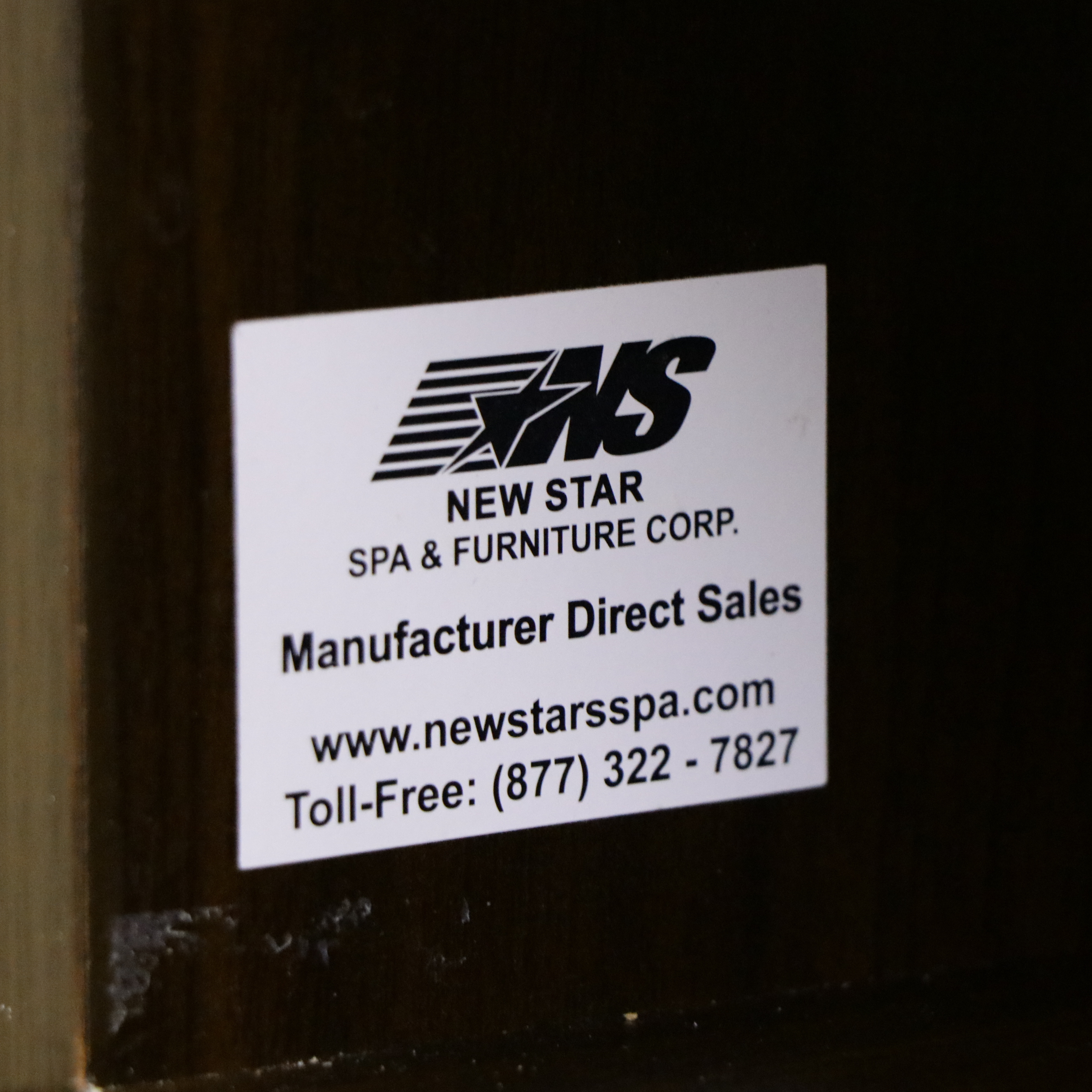 Contemporary New Star Spa & Furniture Corp. Manicure Table and Chairs