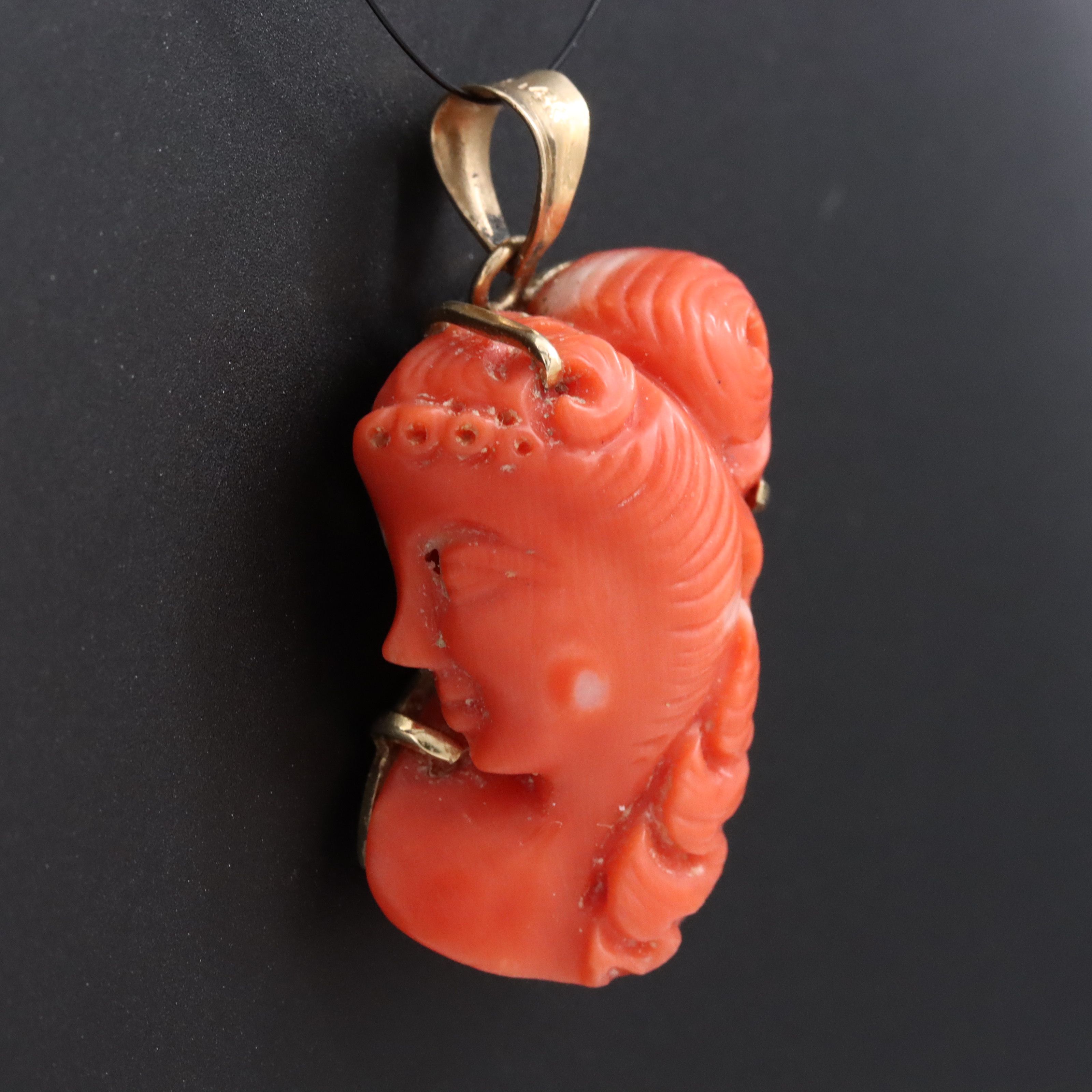 Vintage 14K Carved Coral Pendant