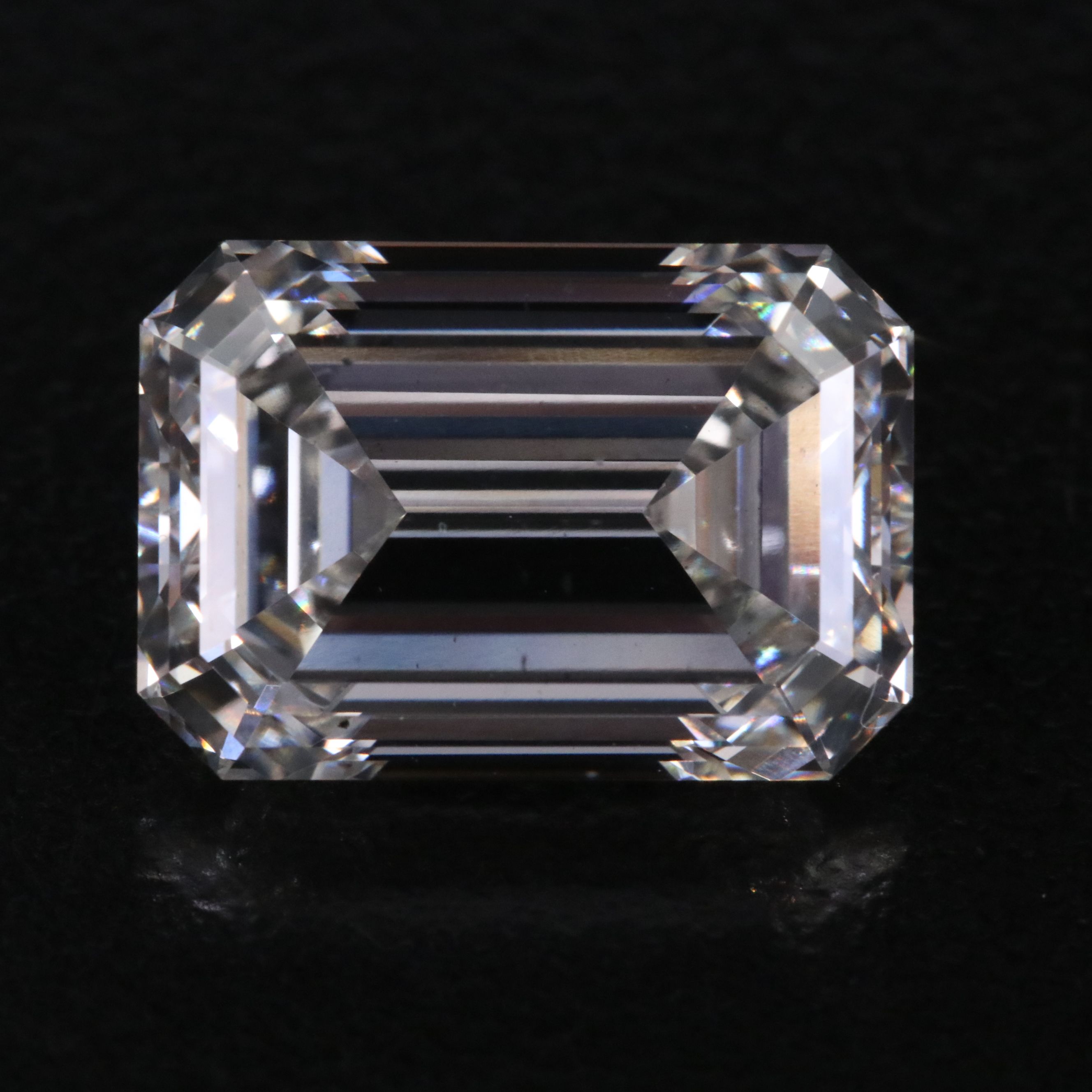 Loose 5.18 CT Lab Grown Diamond with IGI Report