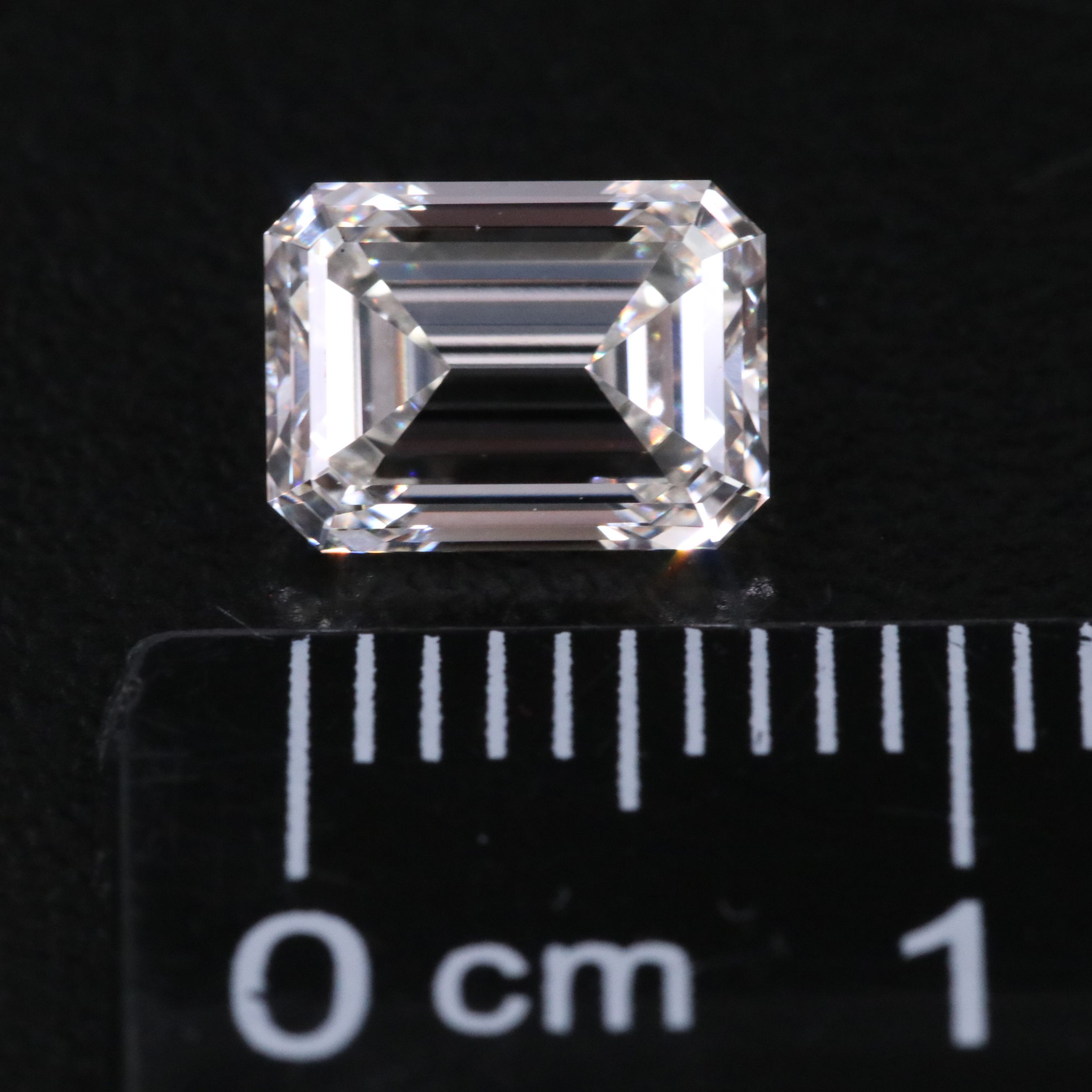 Loose 1.64 CT Lab Grown Diamond with IGI Report
