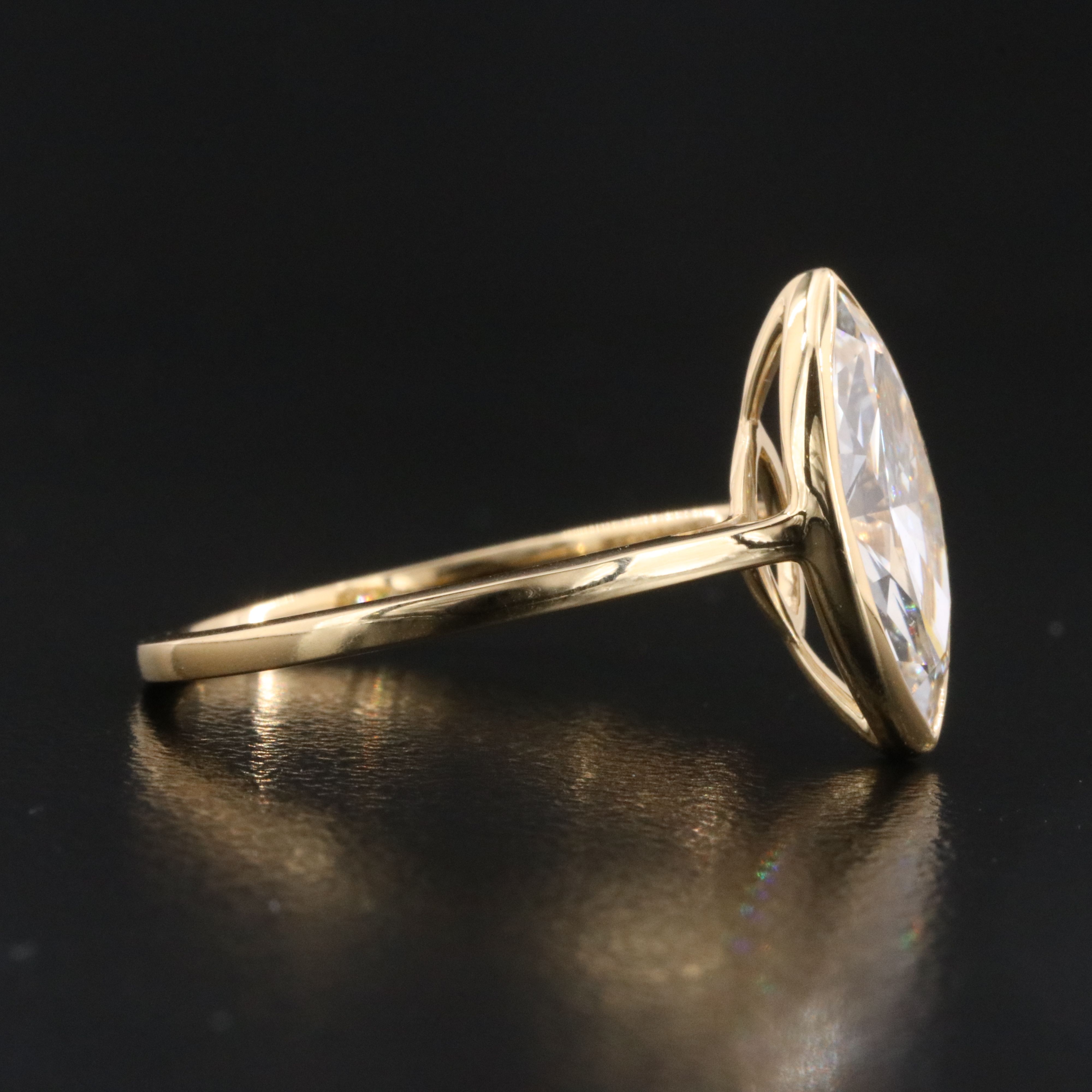 18K 1.80 CT Lab Grown Diamond Solitaire Ring with IGI Report