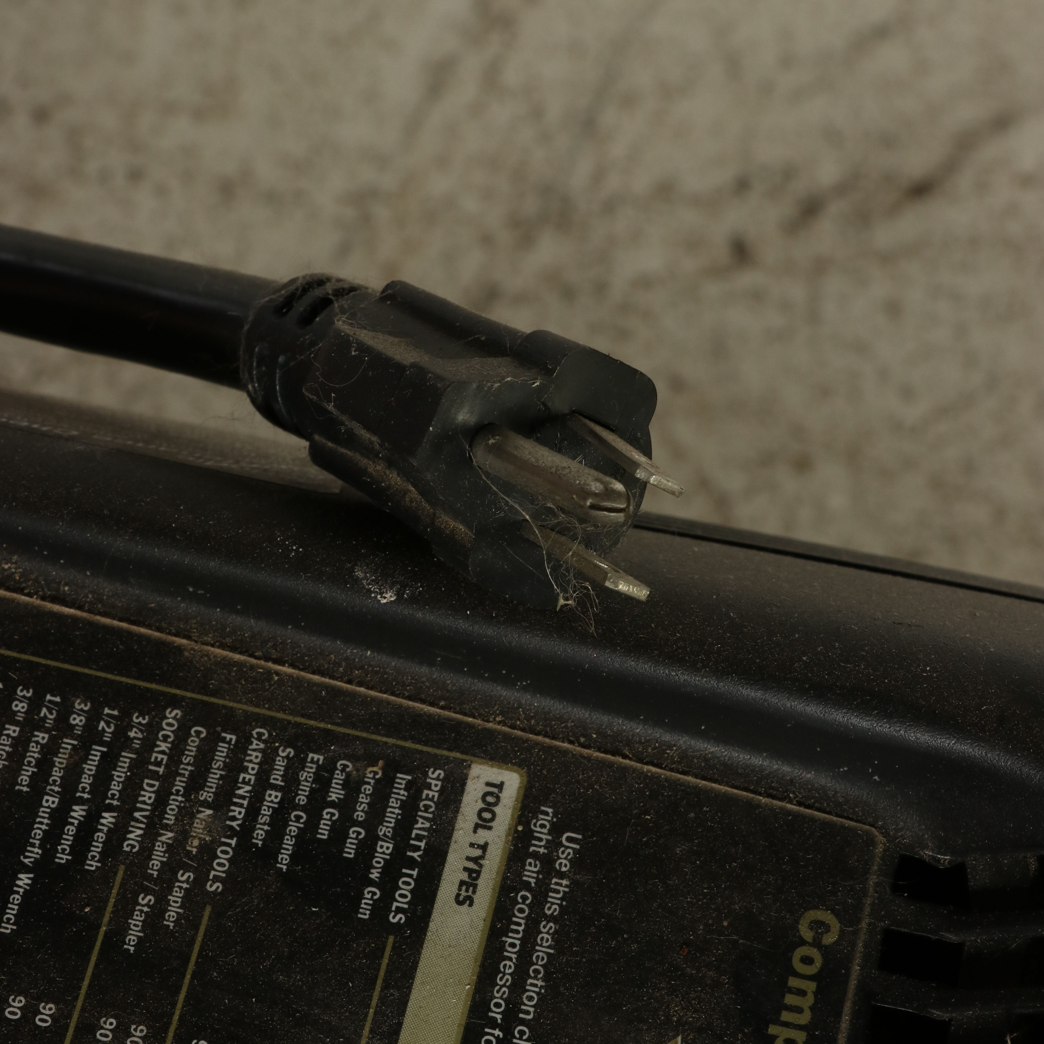 Craftsman 33-Gallon Single Cylinder Air Compressor