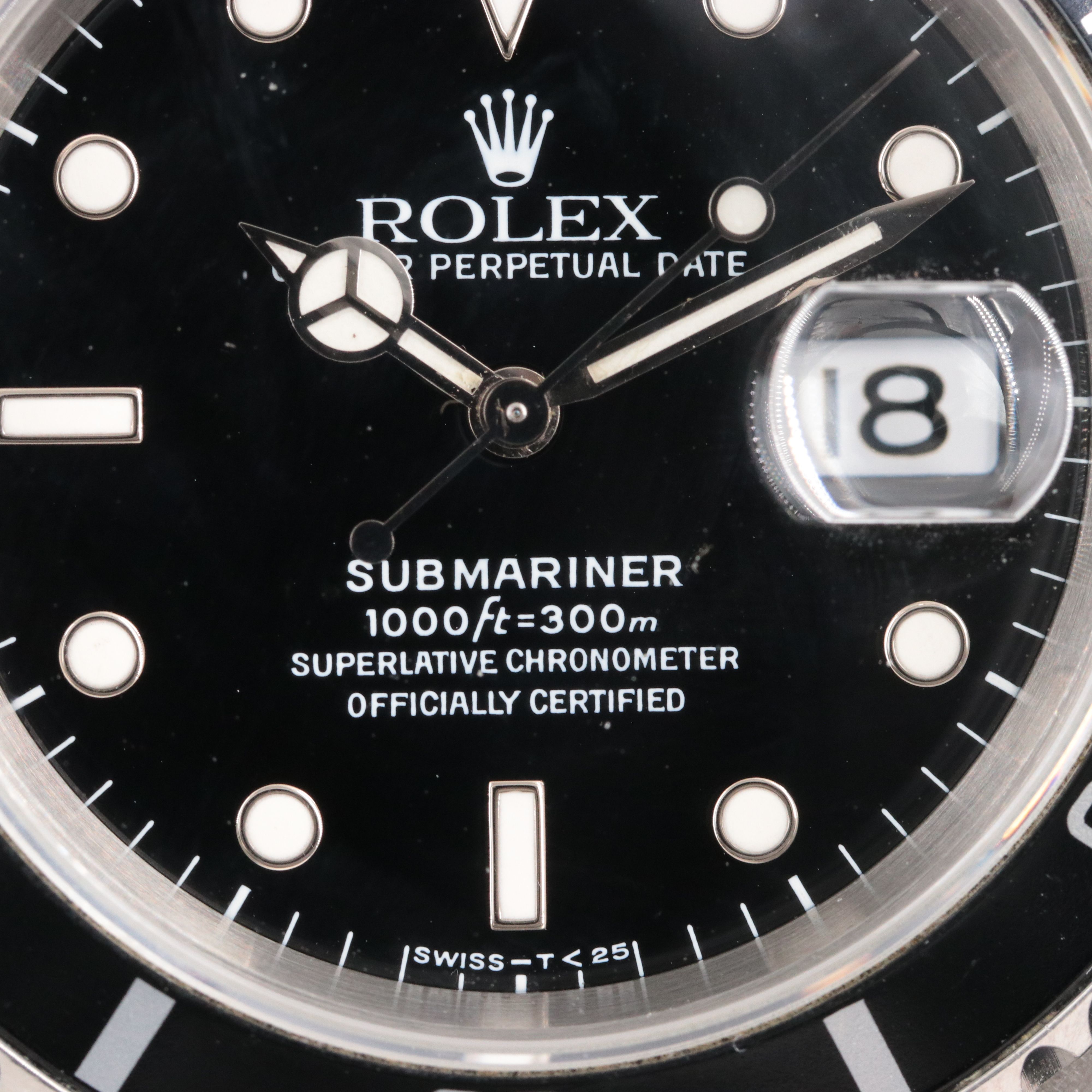 1993-1994 Rolex Oyster Perpetual Stainless Steel Submariner Date Watch