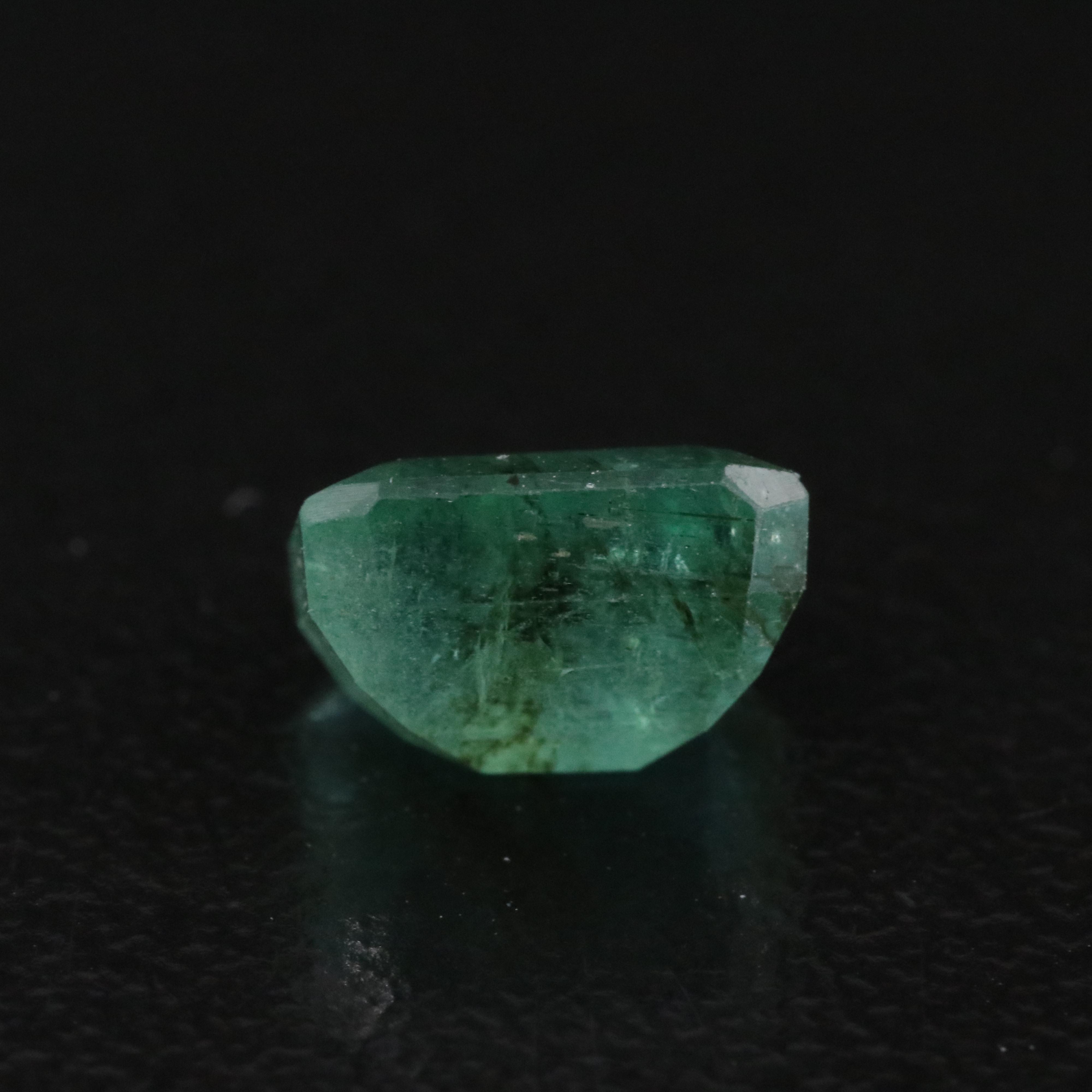Loose 1.82 CT Emerald