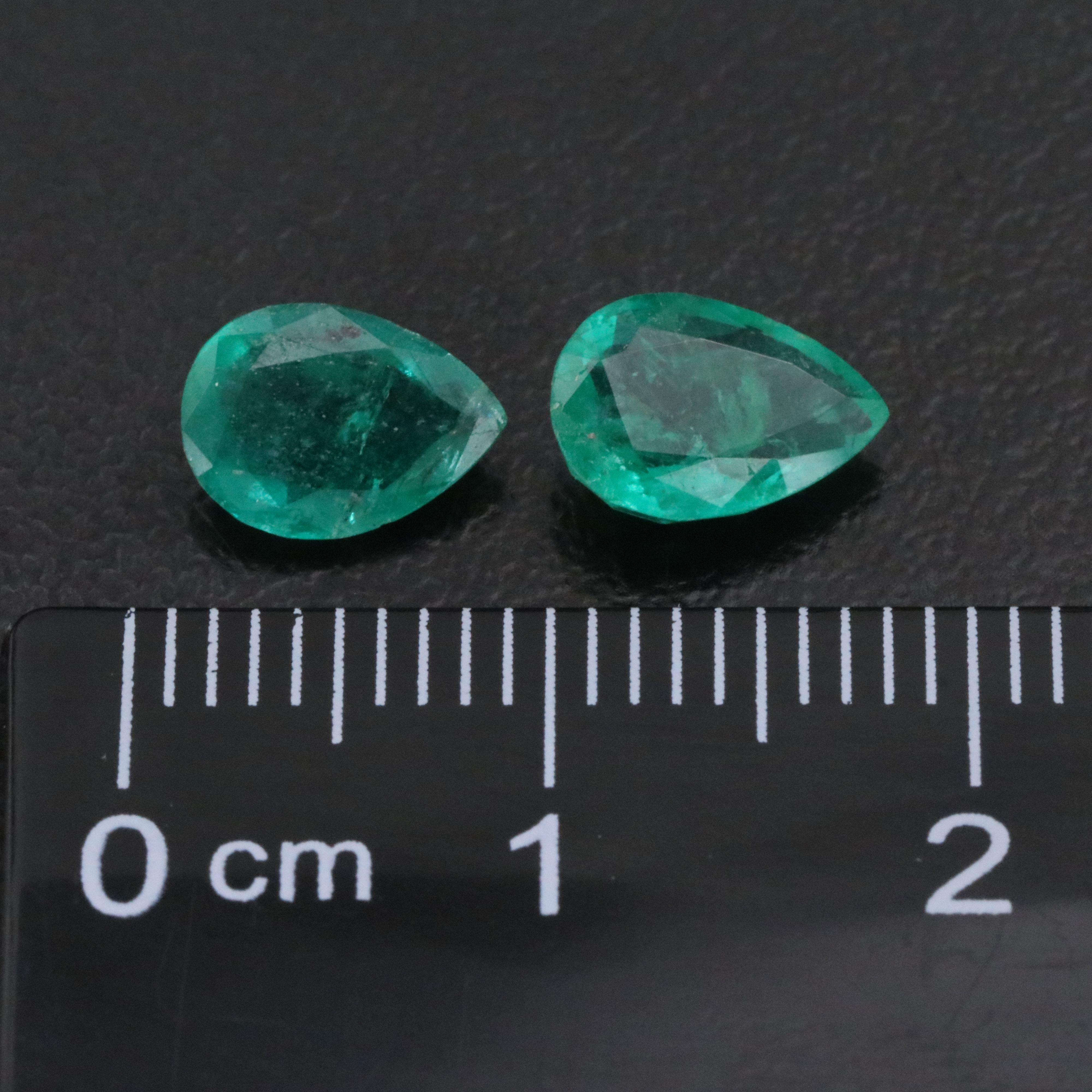Loose 1.55 CTW Emeralds