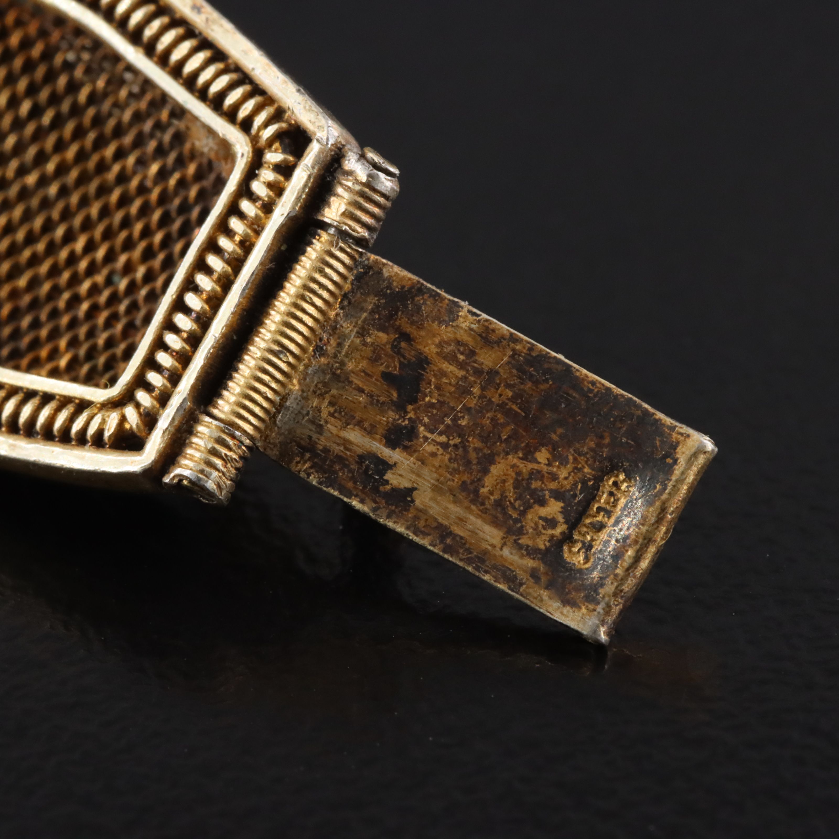 Chinese Export Sterling Aventurine and Enamel Cannetille Bracelet