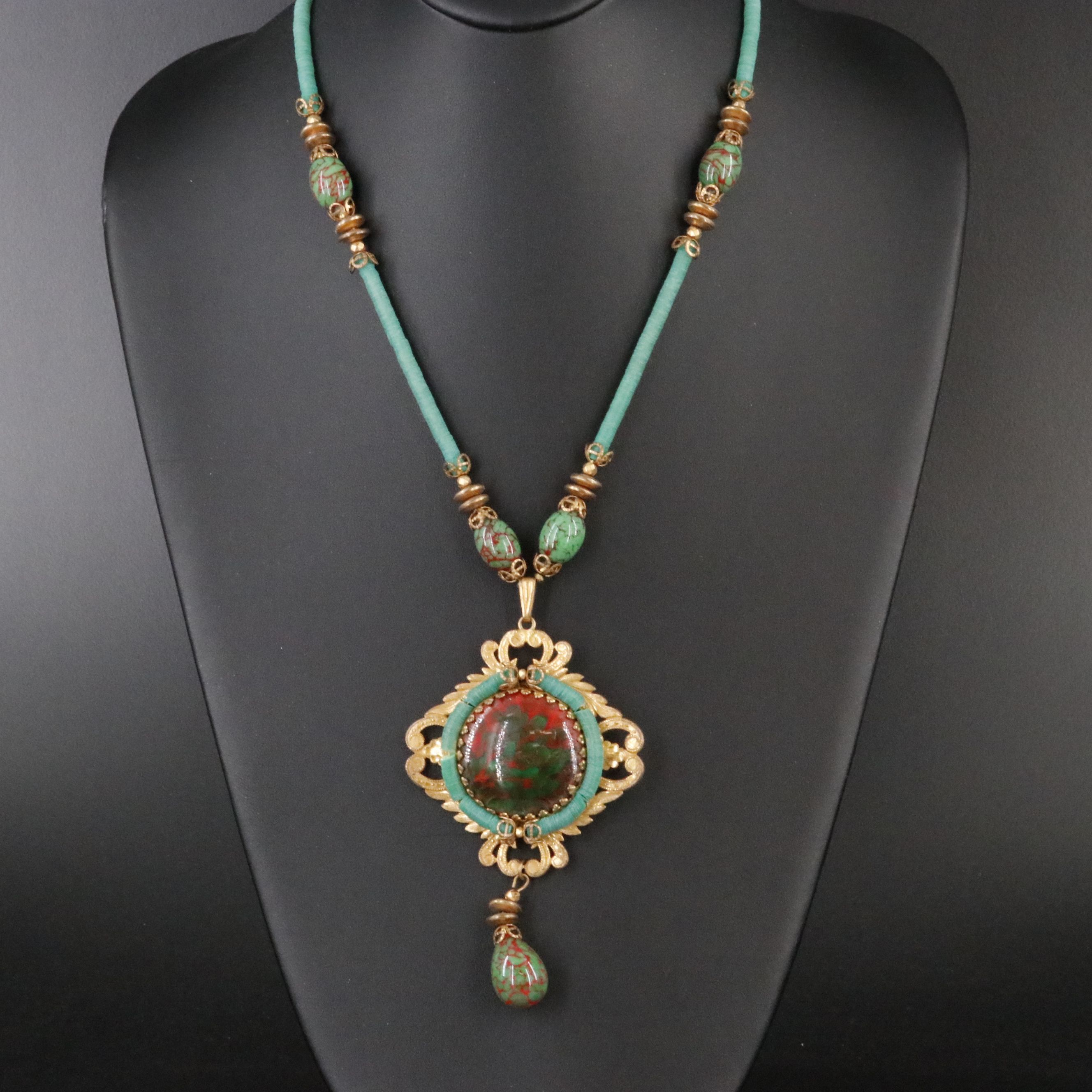 Vintage Miriam Haskell Necklace with Glass Accents and Heishi Beads