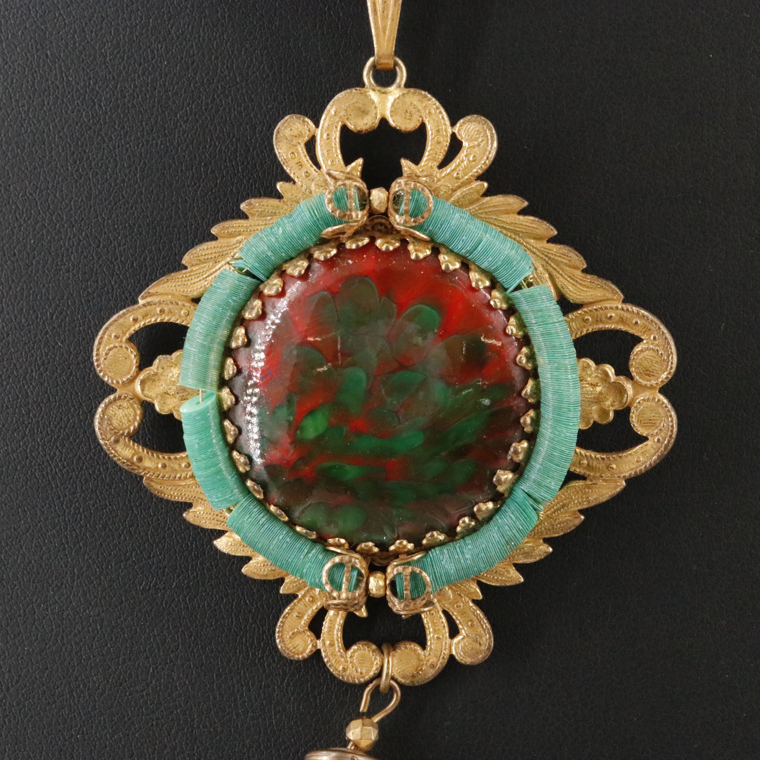 Vintage Miriam Haskell Necklace with Glass Accents and Heishi Beads