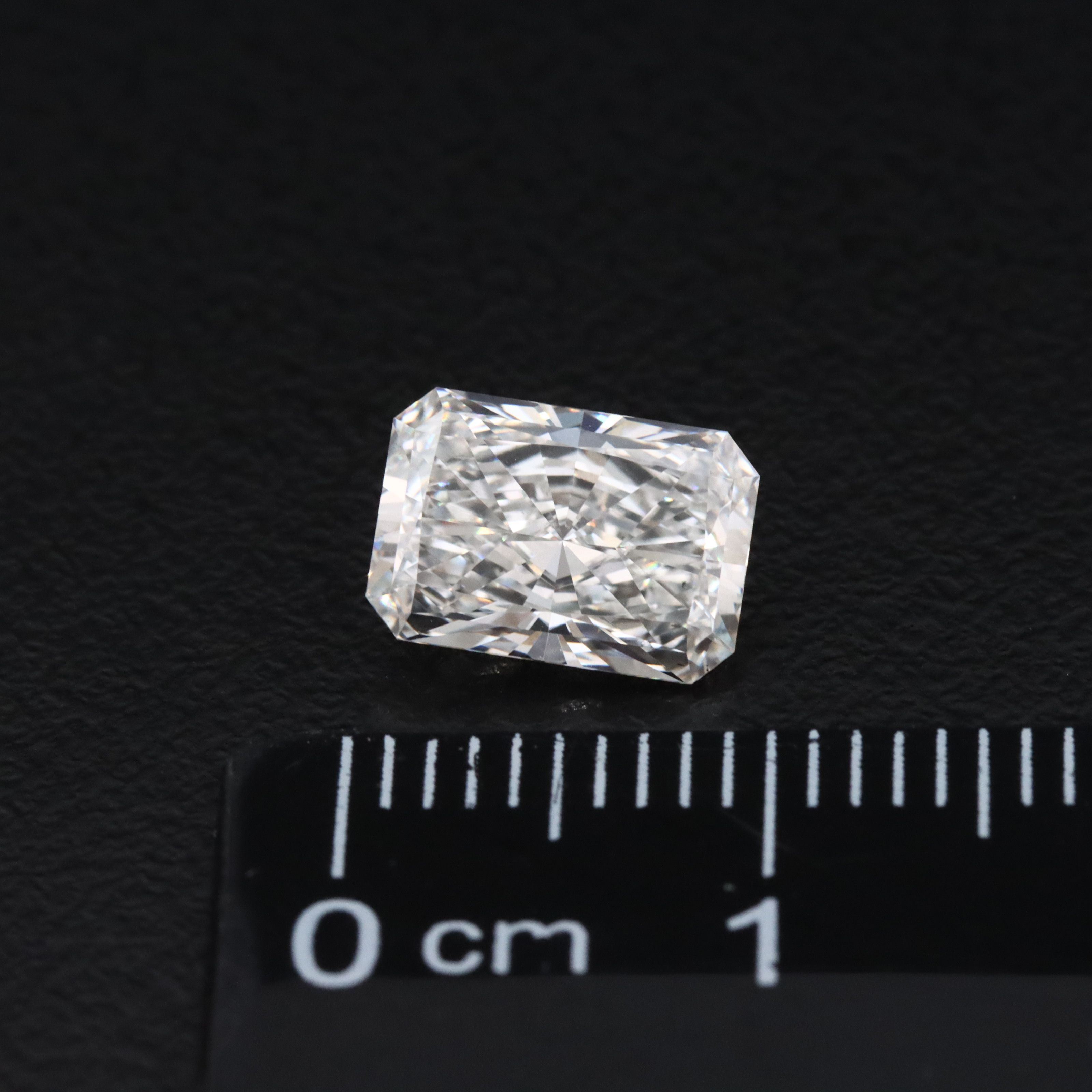 Loose 1.86 CT Lab Grown Diamond with IGI Report