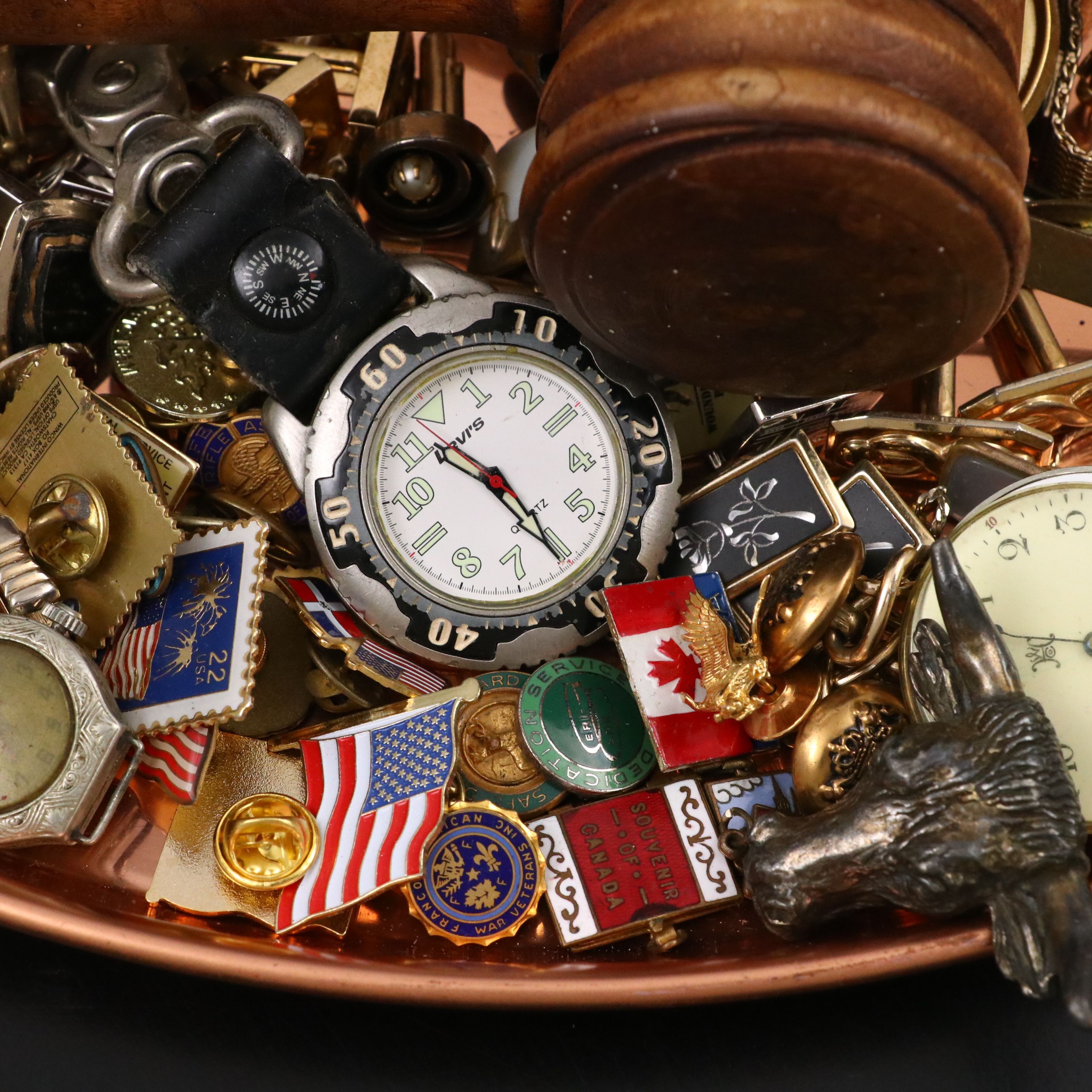 Uncommon Discoveries: Jewelry Collection