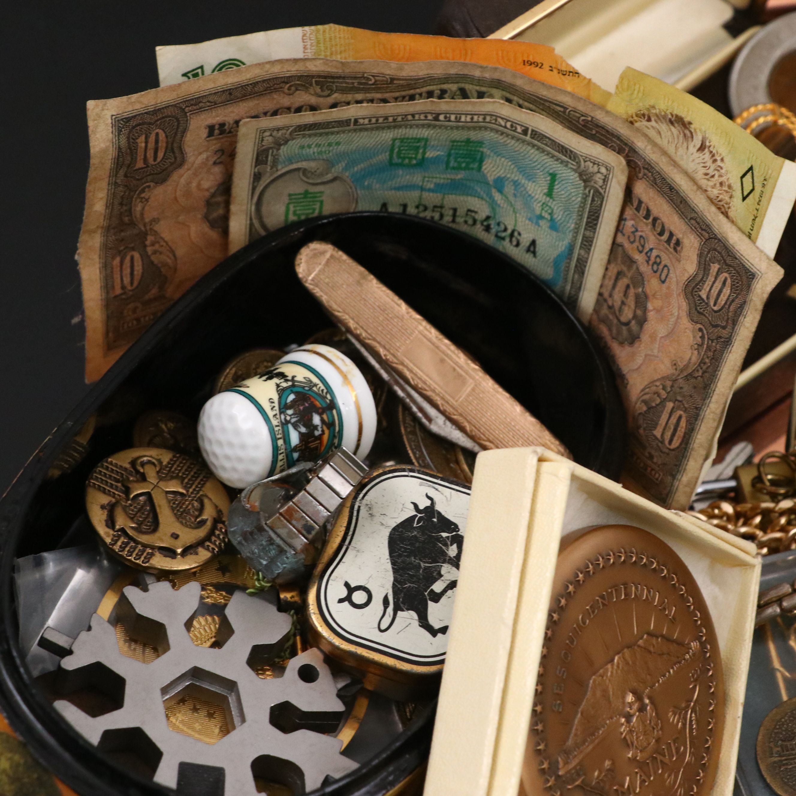 Uncommon Discoveries: Jewelry Collection