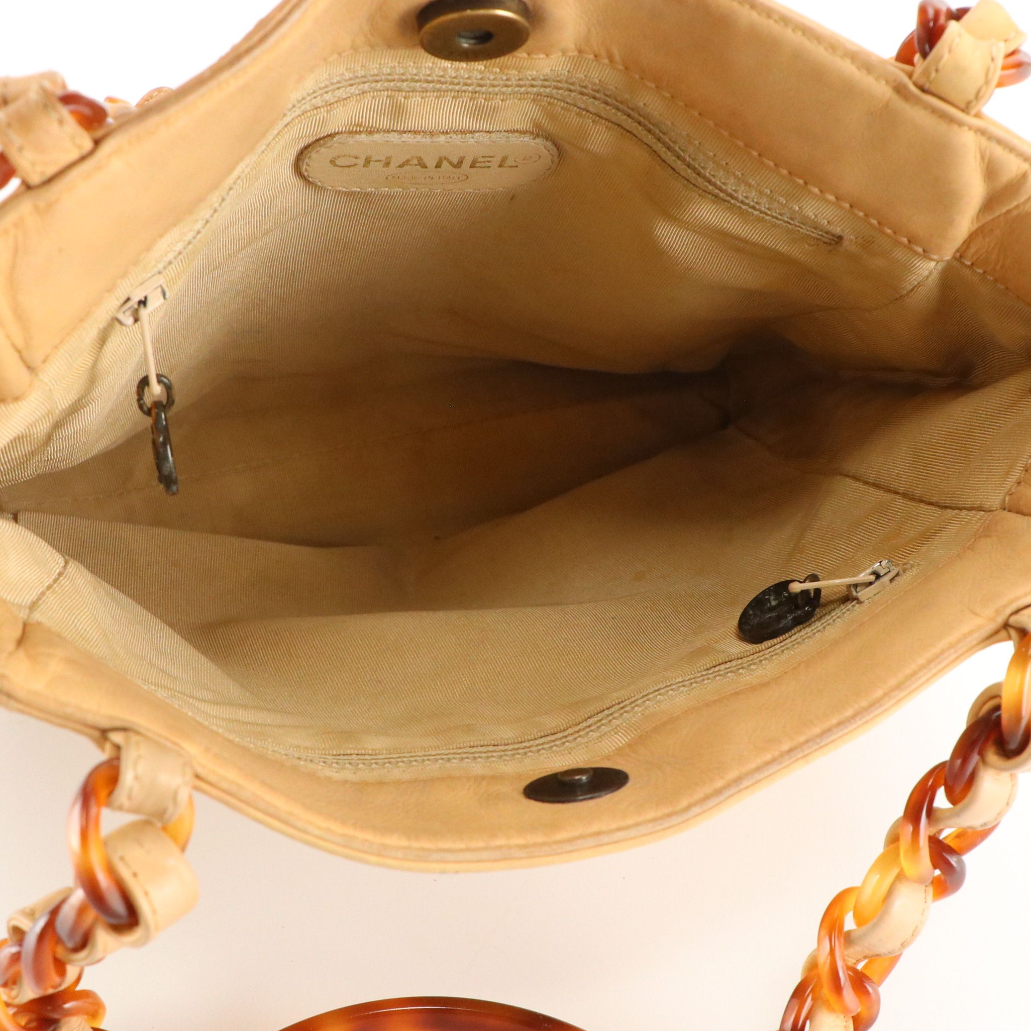 Chanel CC Stitched Logo Leather and Tortoise Acrylic Interwoven Chain Tote Bag