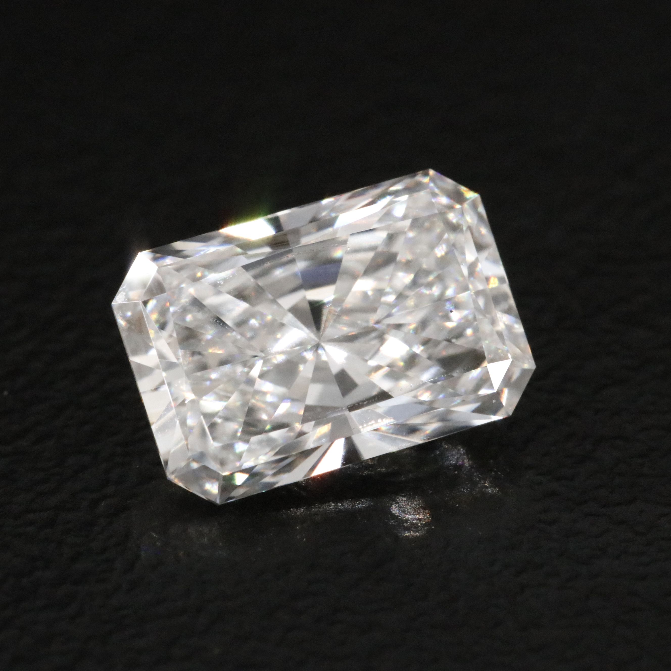 Loose 1.85 CT Lab Grown Diamond with IGI Report