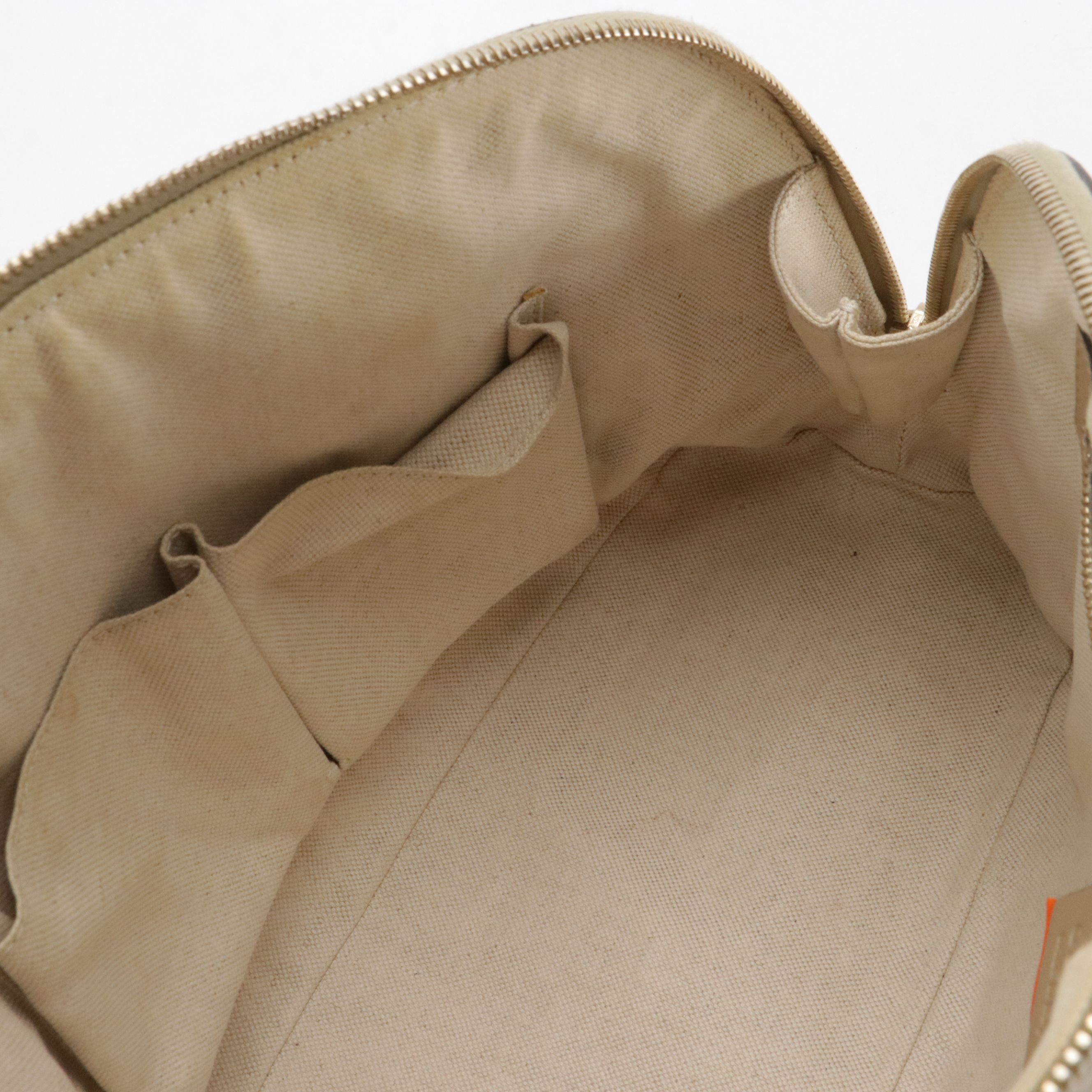 Gucci Domed Nice Two-Way Bag in Beige Microguccissima Calfskin Leather