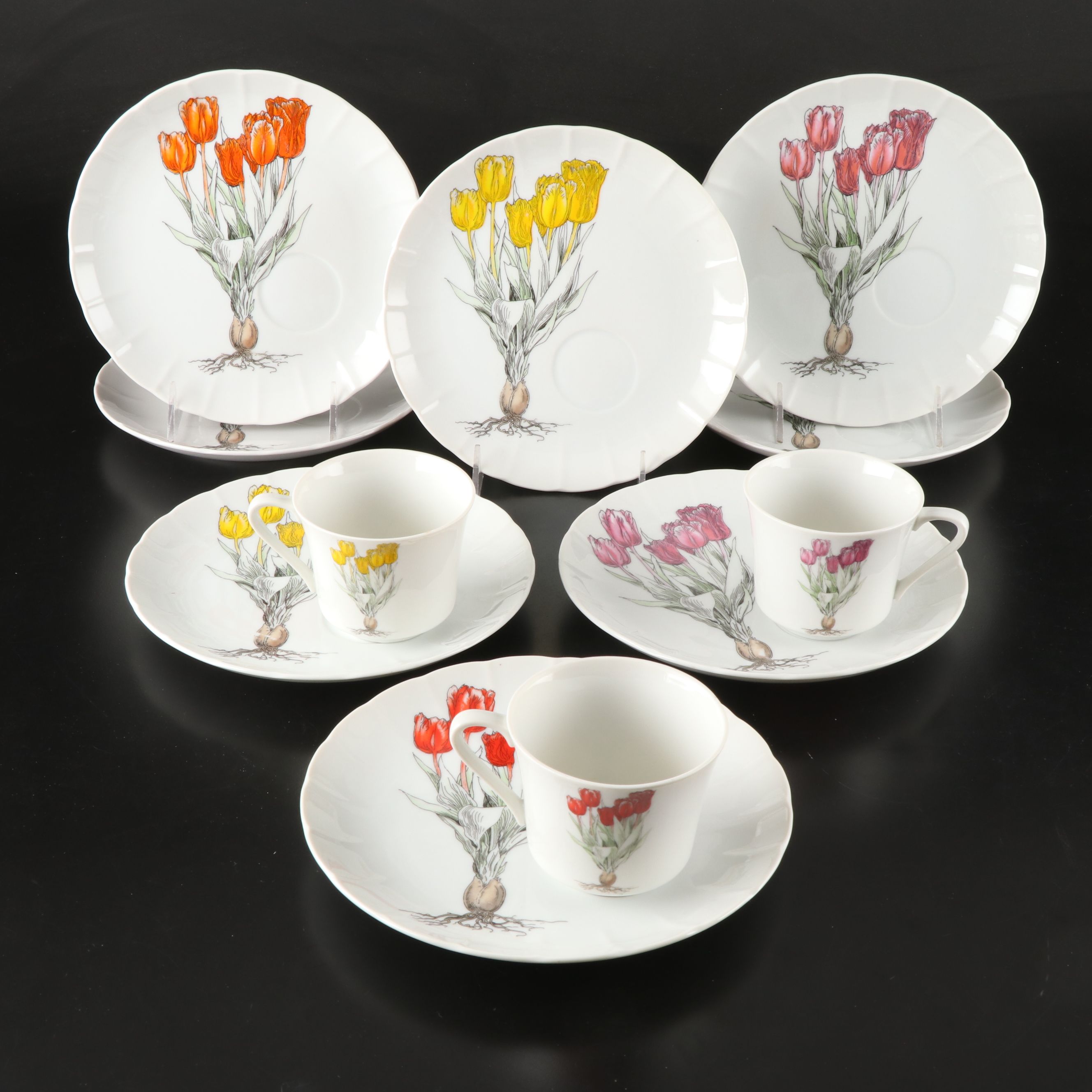 Mann "Tulip" Porcelain Plates and Teacups