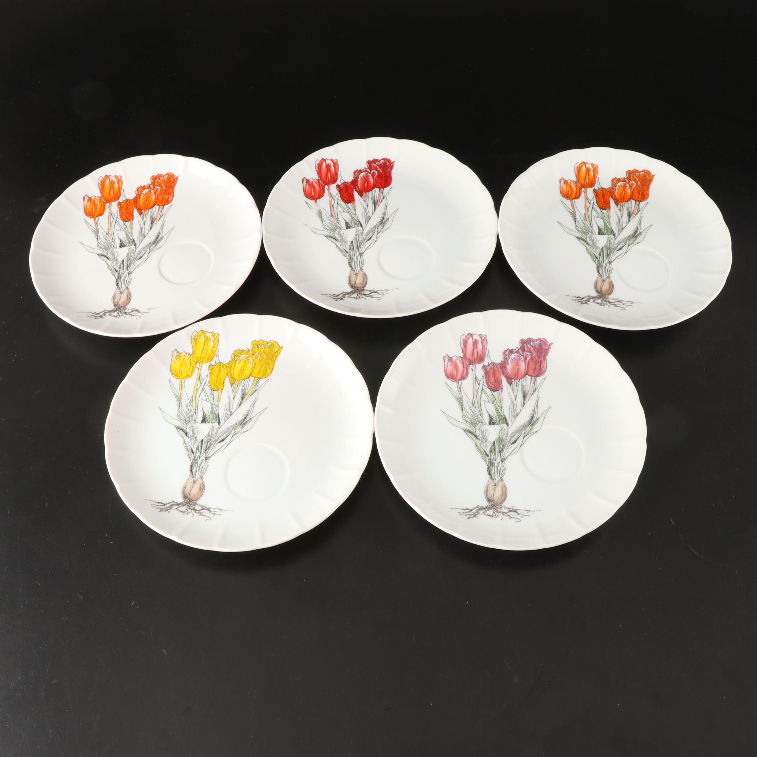 Mann "Tulip" Porcelain Plates and Teacups