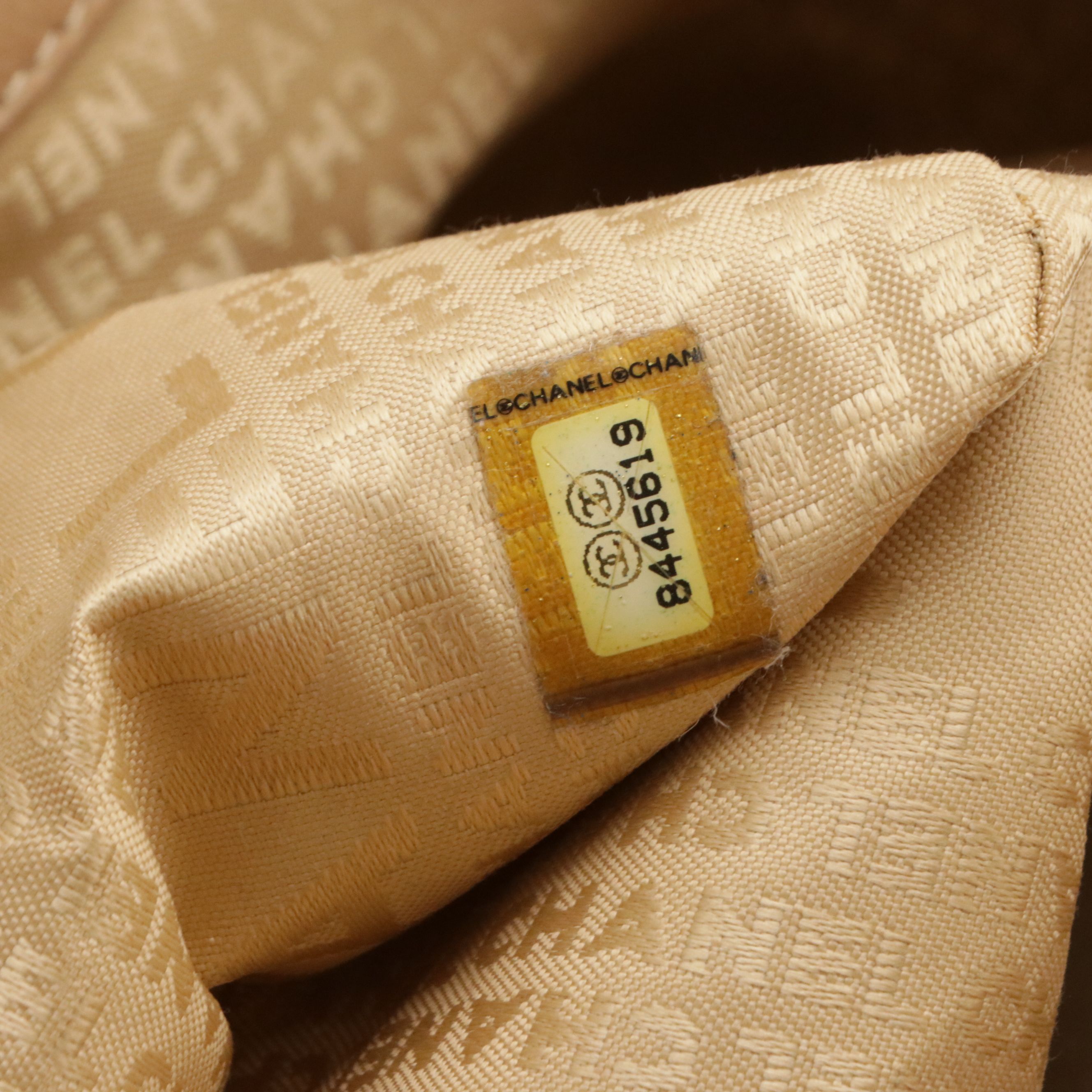 Chanel CC Stitched Shoulder Tote in Beige Caviar Leather