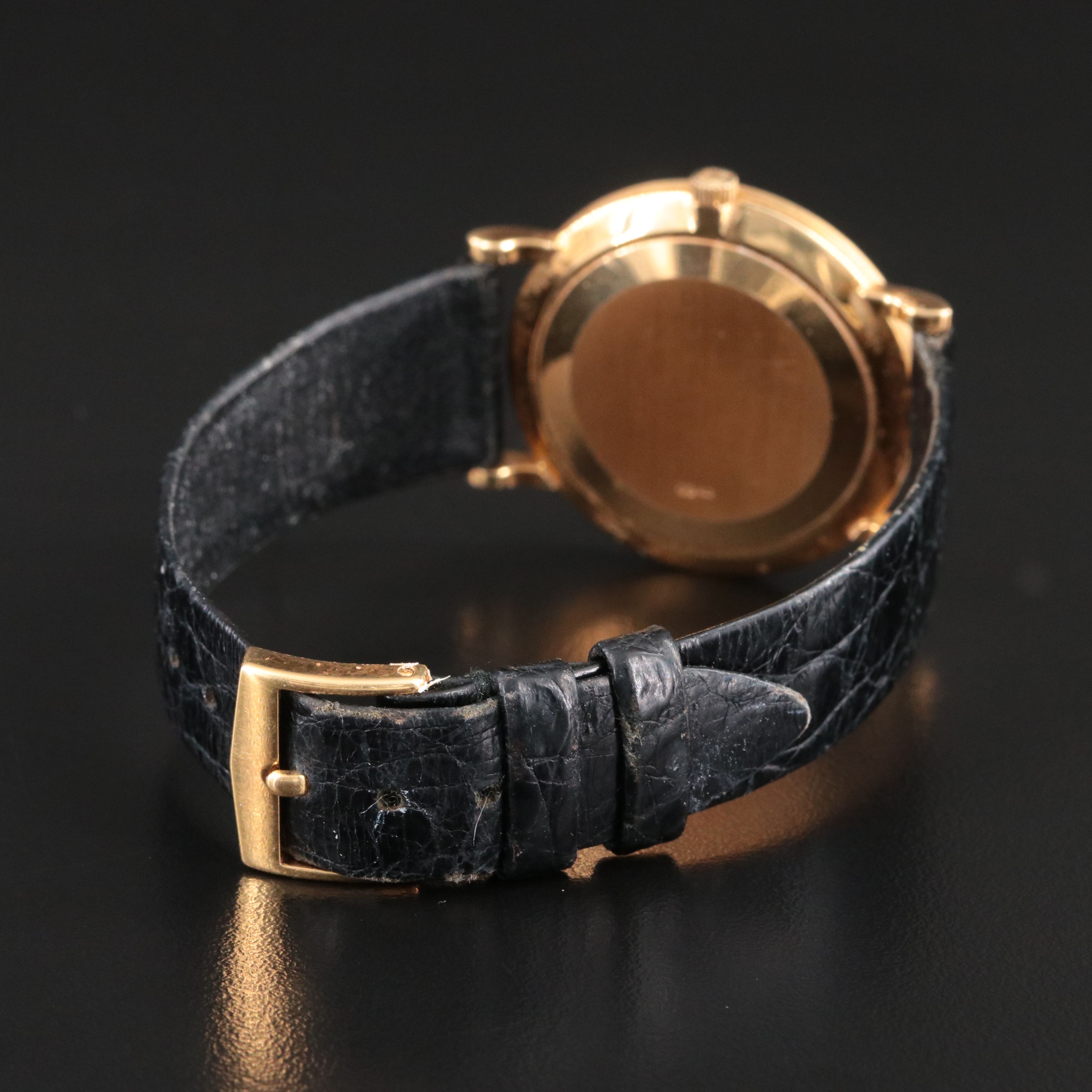 18K Patek Philippe Calatrava Watch Ref. 3919 Box & Certificate Of Origin