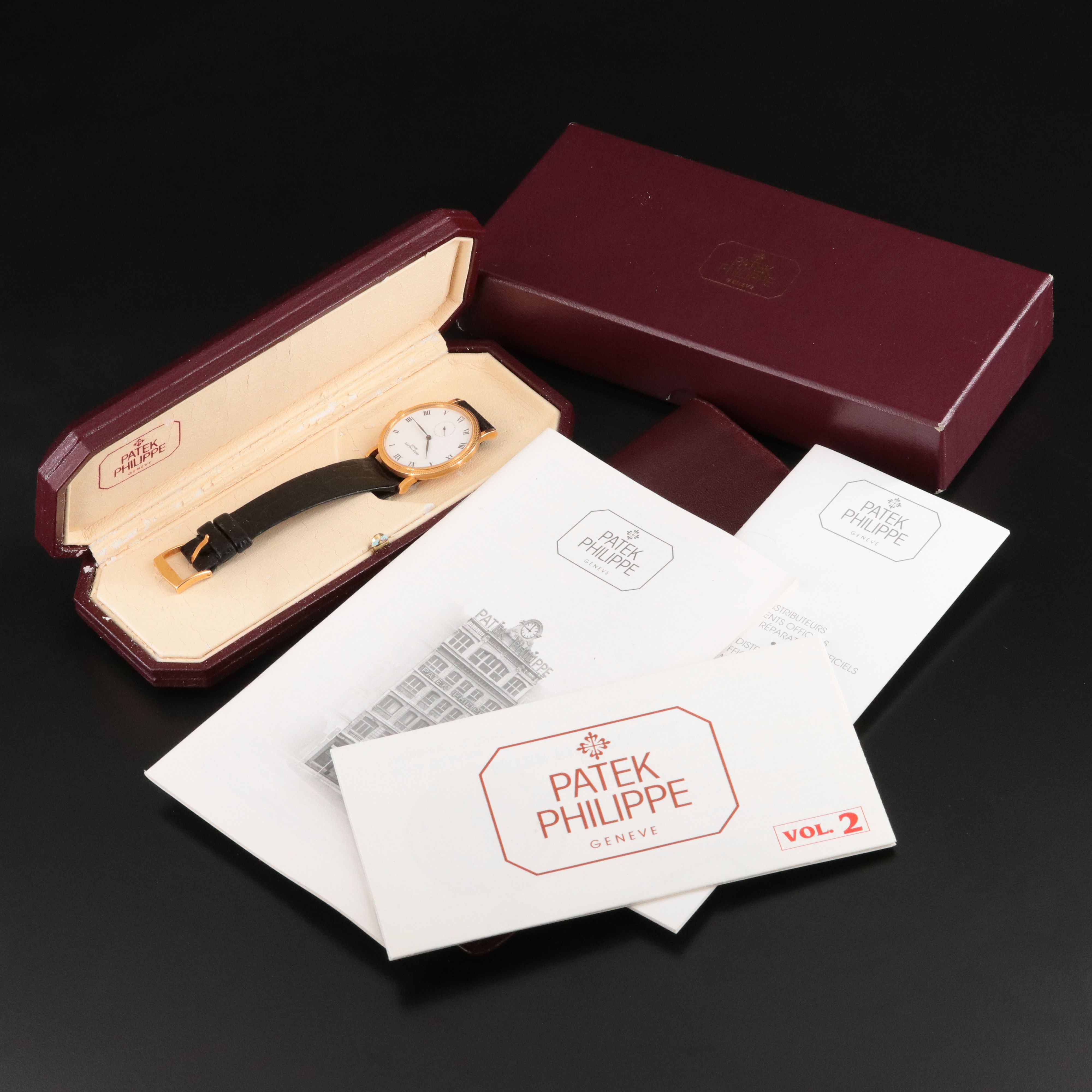 18K Patek Philippe Calatrava Watch Ref. 3919 Box & Certificate Of Origin