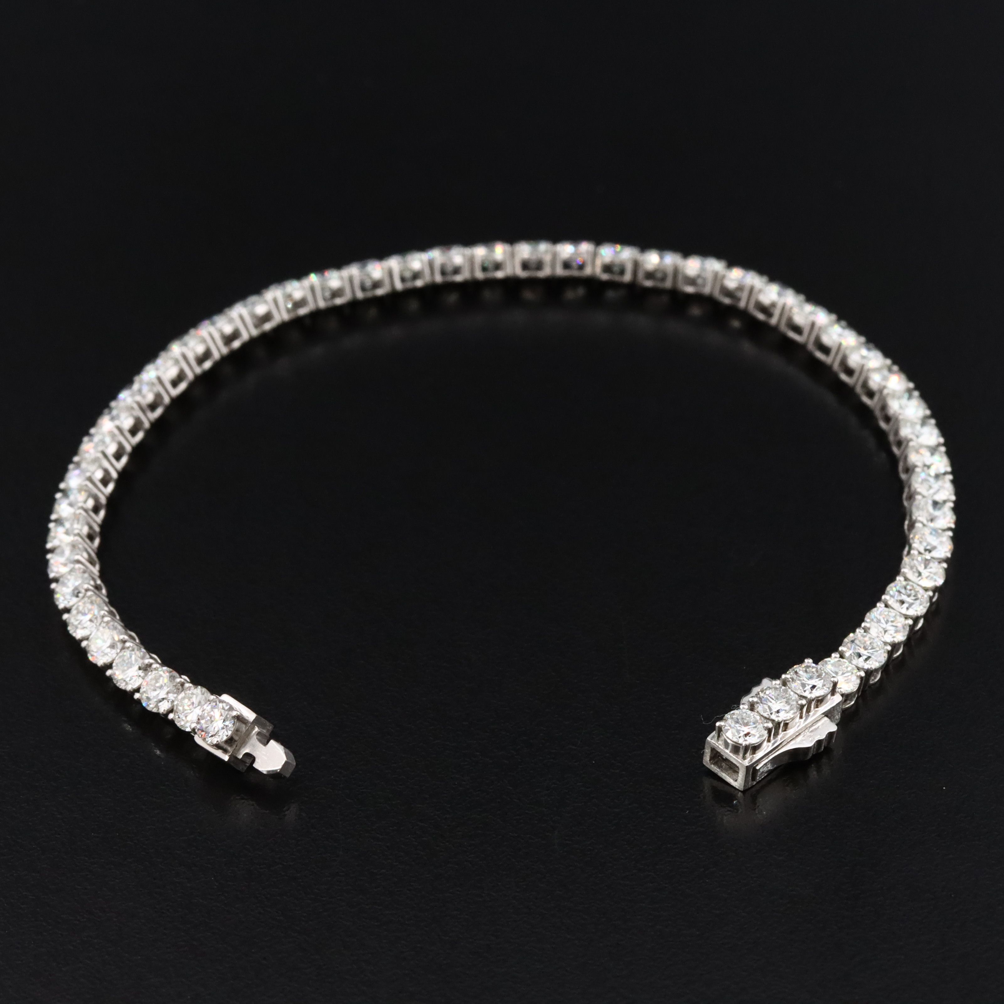 Platinum 5.90 CTW Diamond Line Bracelet