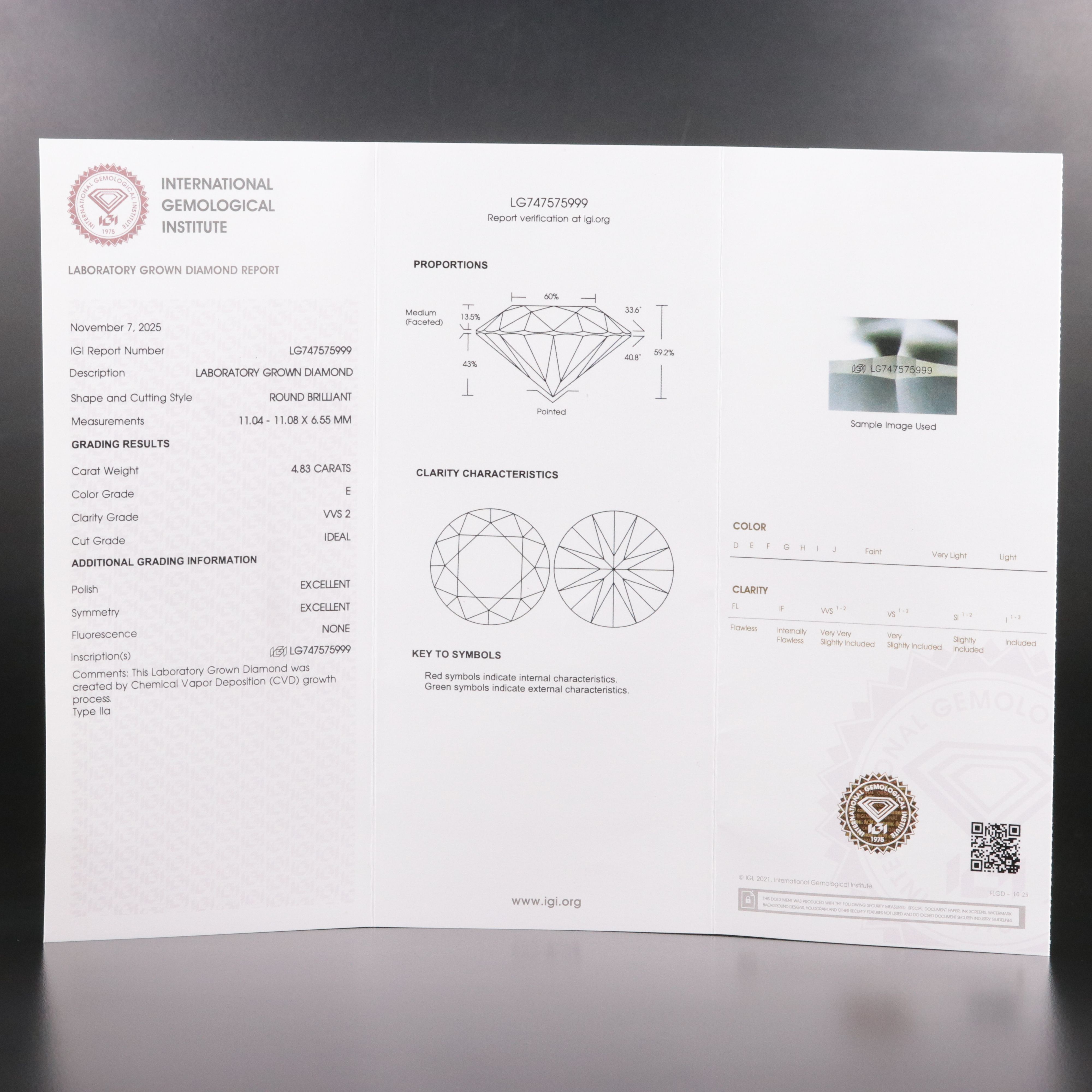 18K 4.83 CT Lab Grown Diamond Solitaire Ring with IGI Report