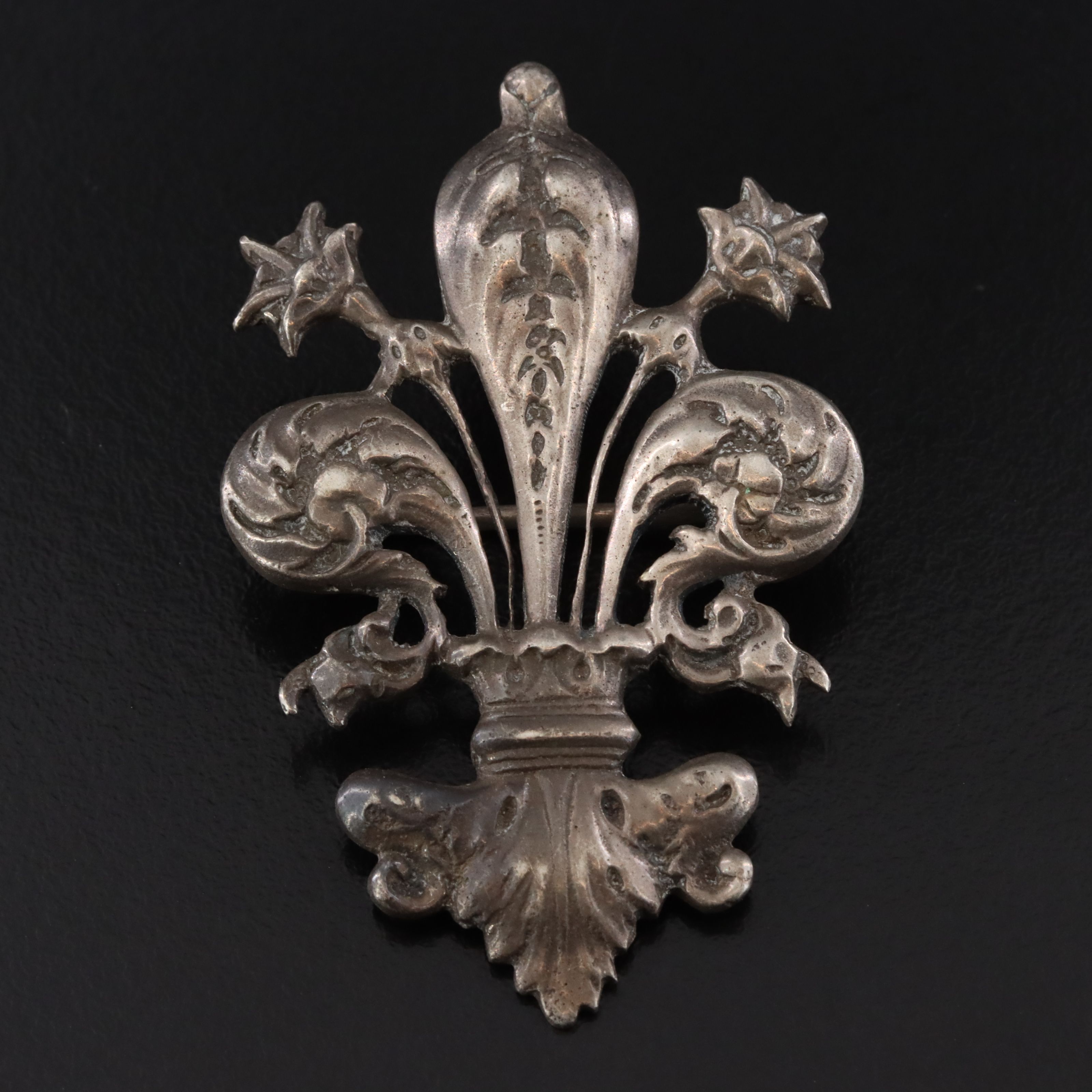 Antique Fratelli Coppini 800 Silver Fleur-de-Lis Brooch