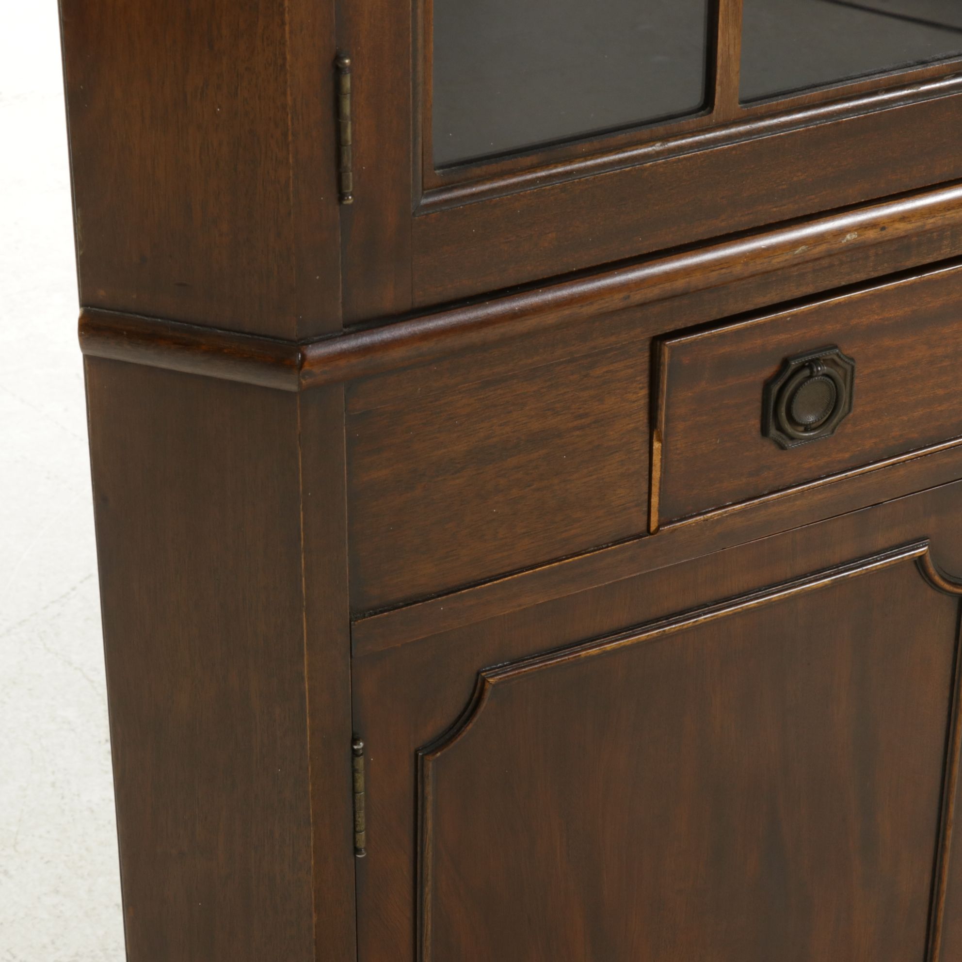 Brandt Federal Style Mahogany Corner Display Cabinet
